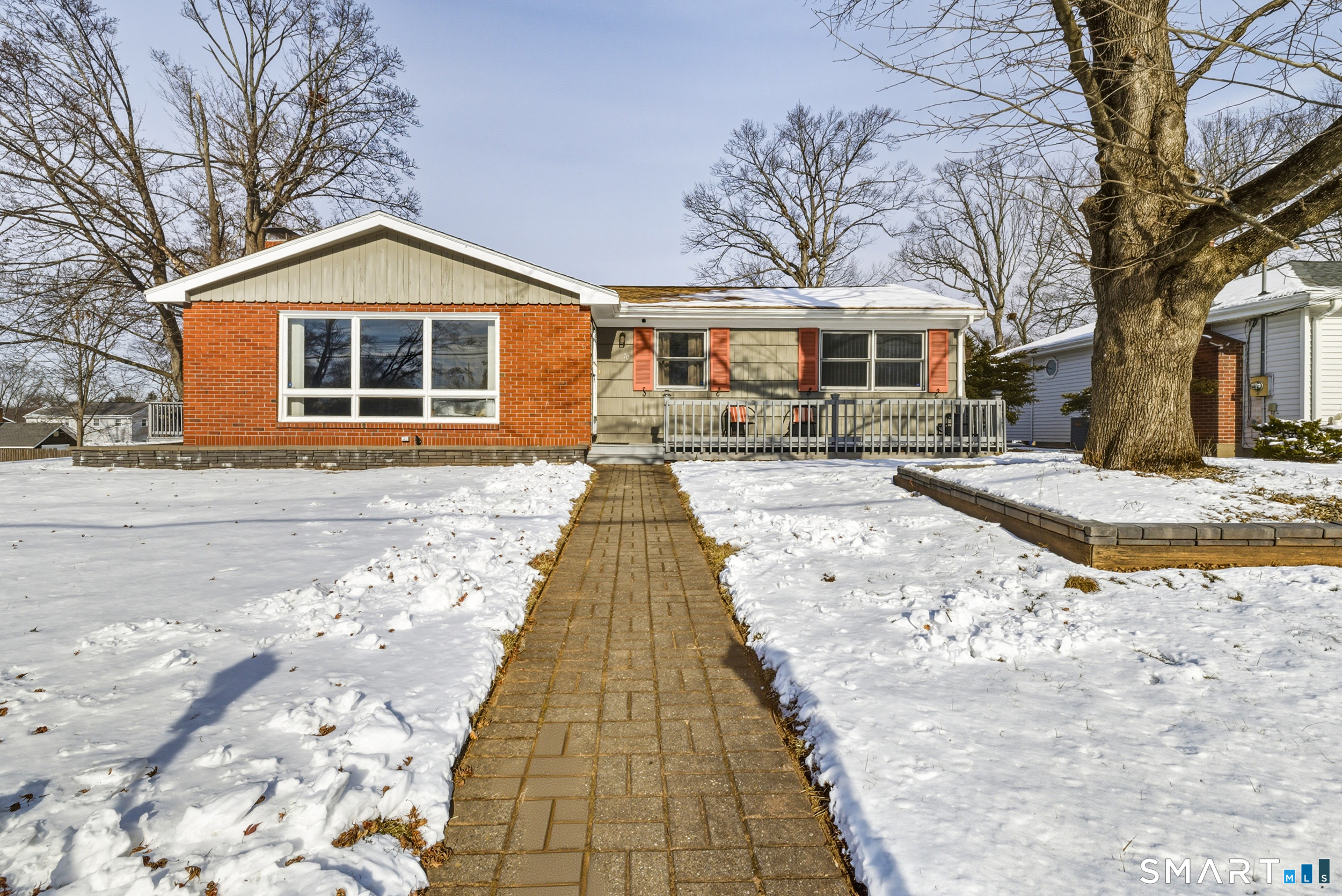 Homes for sale in Newington, CT | 70 Foster St, Newington, CT 06111 | MLS# 24150481