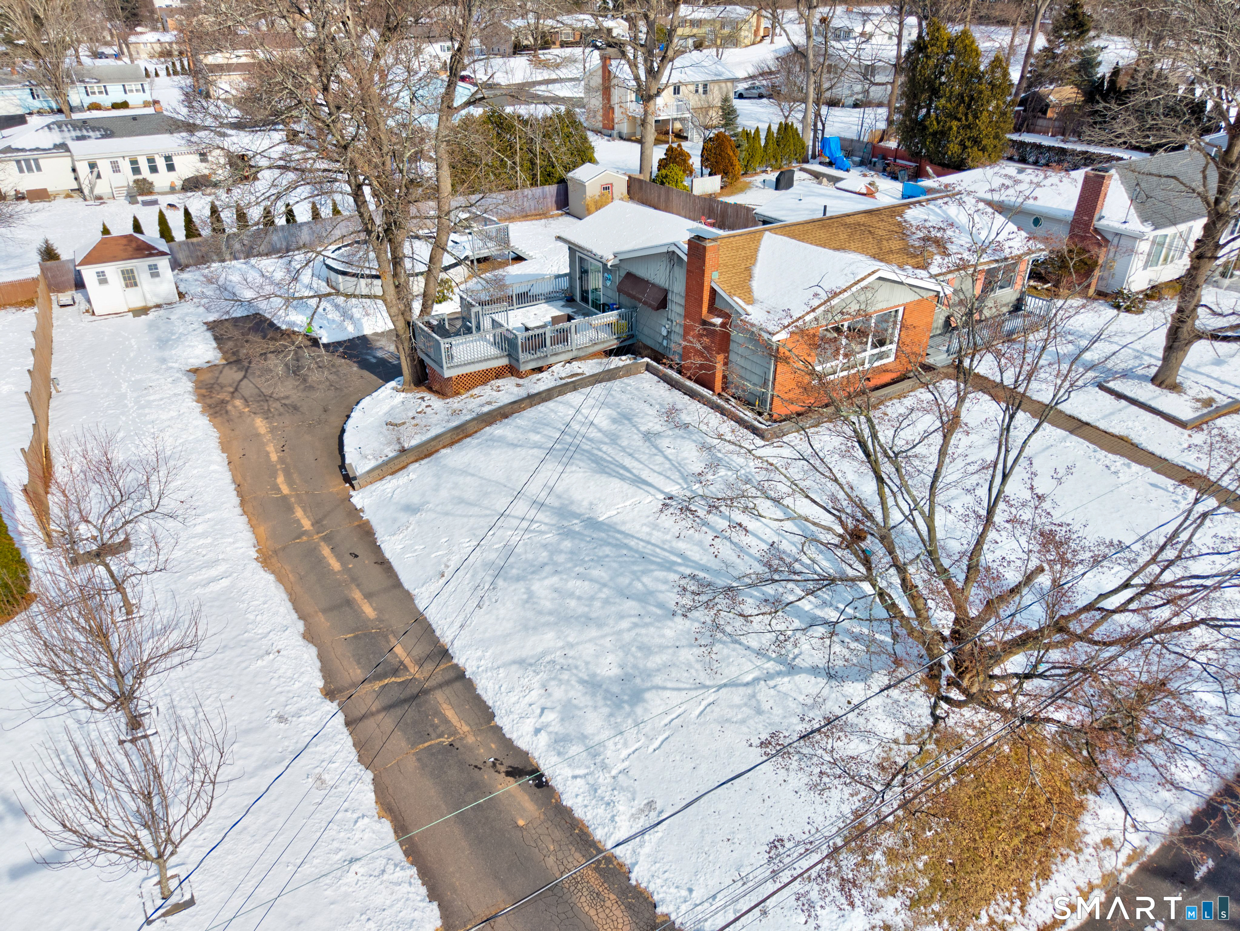 Homes for sale in Newington, CT | 70 Foster St, Newington, CT 06111 | MLS# 24150481