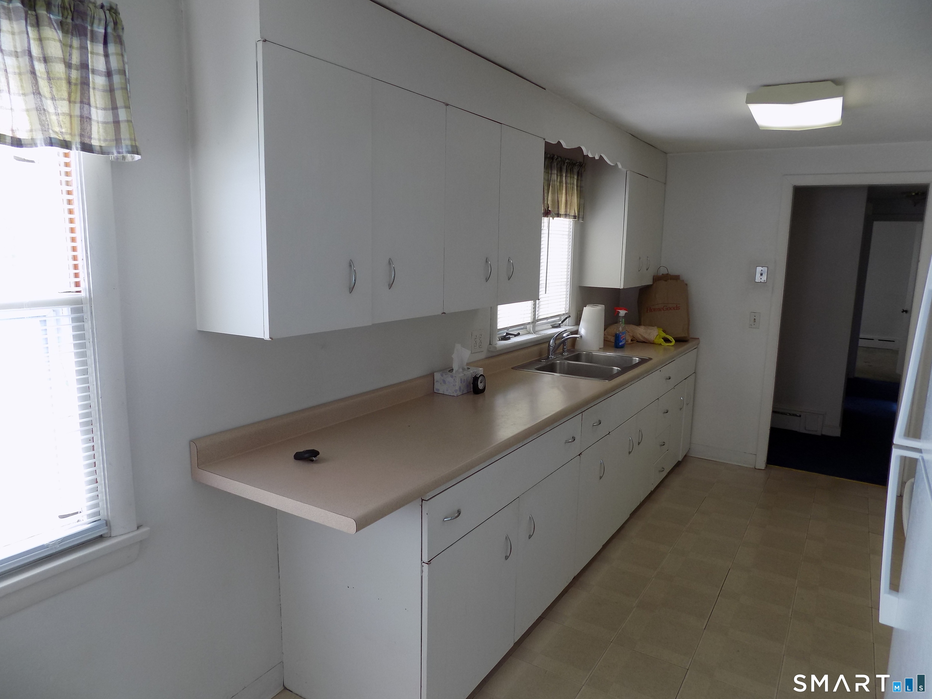 Homes for sale in Enfield, CT | 133 Weymouth Rd, Enfield, CT 06082 | MLS# 24150338