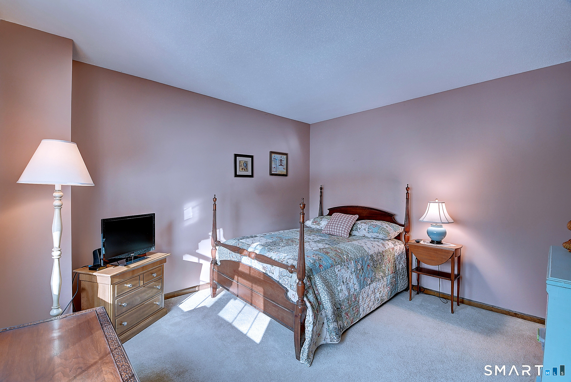 Homes for sale in South Windsor, CT | 48 Devonshire Dr, South Windsor, CT 06074 | MLS# 24150615