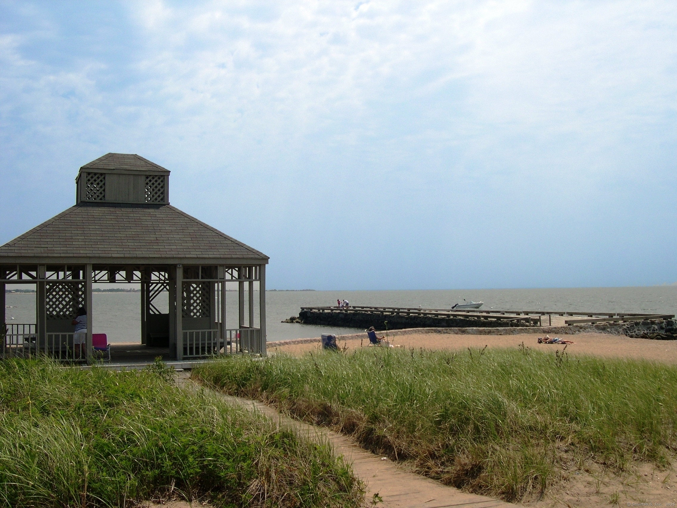 Photo 25 of 23 Linden Lane, Madison, CT