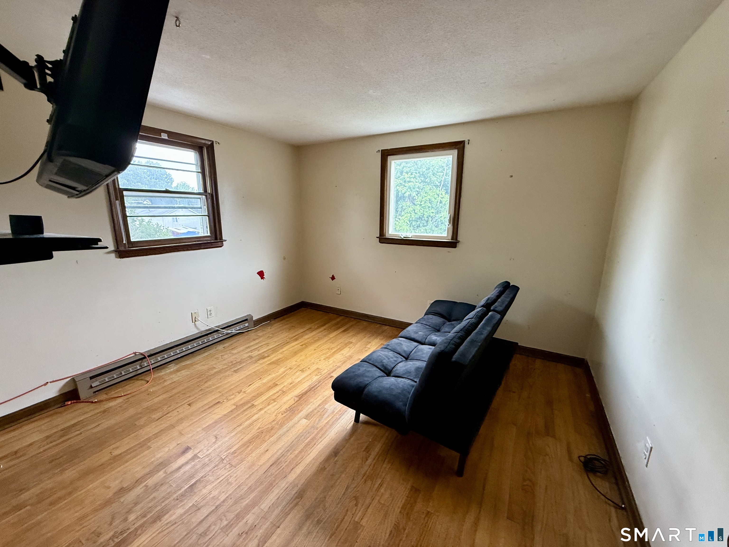 Photo 17 of 400 Divinity Street, Bristol, CT