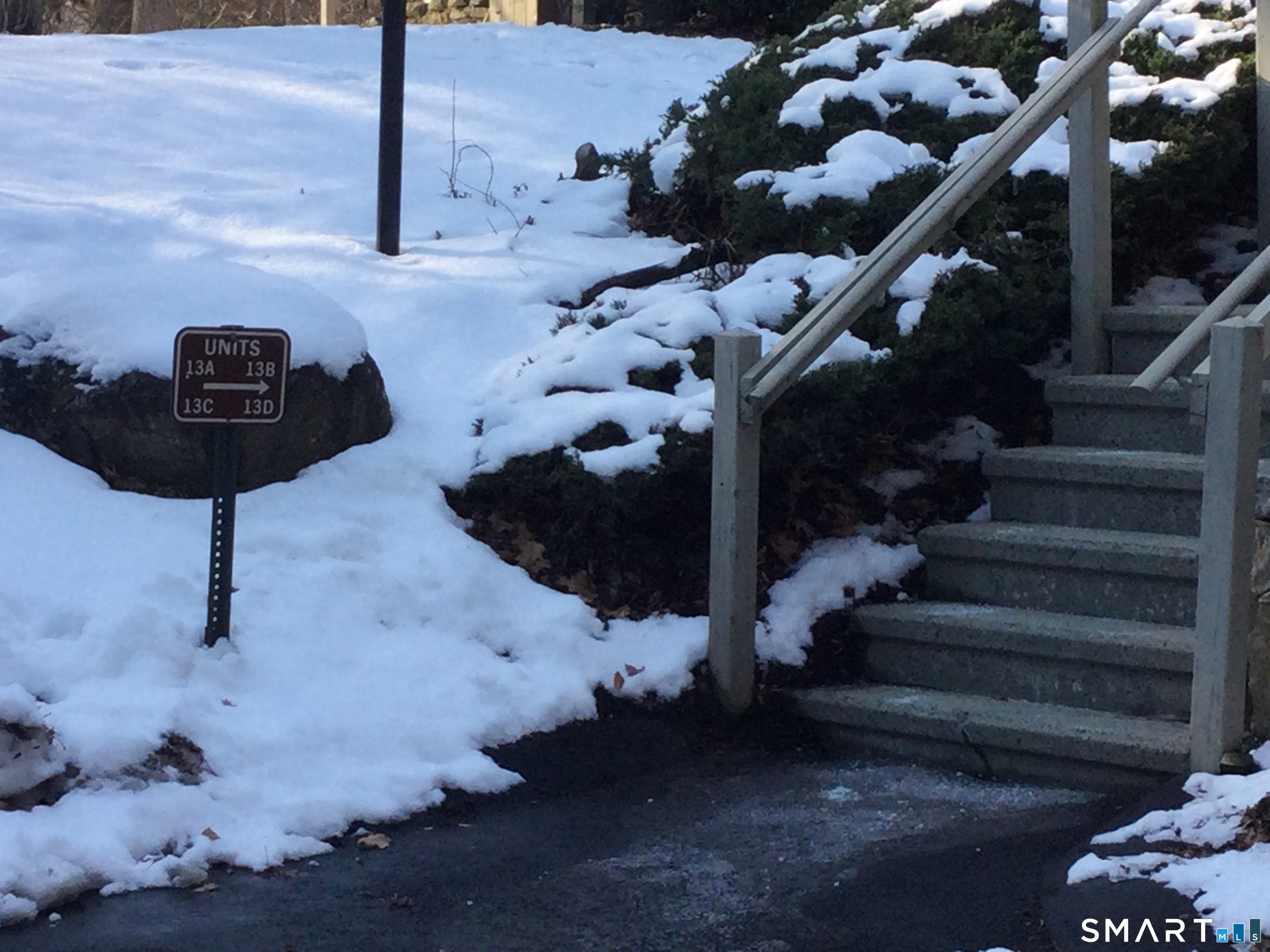 Homes for sale in Stratford, CT | 13 Algonquin Ln #C, Stratford, CT 06614 | MLS# 24150570