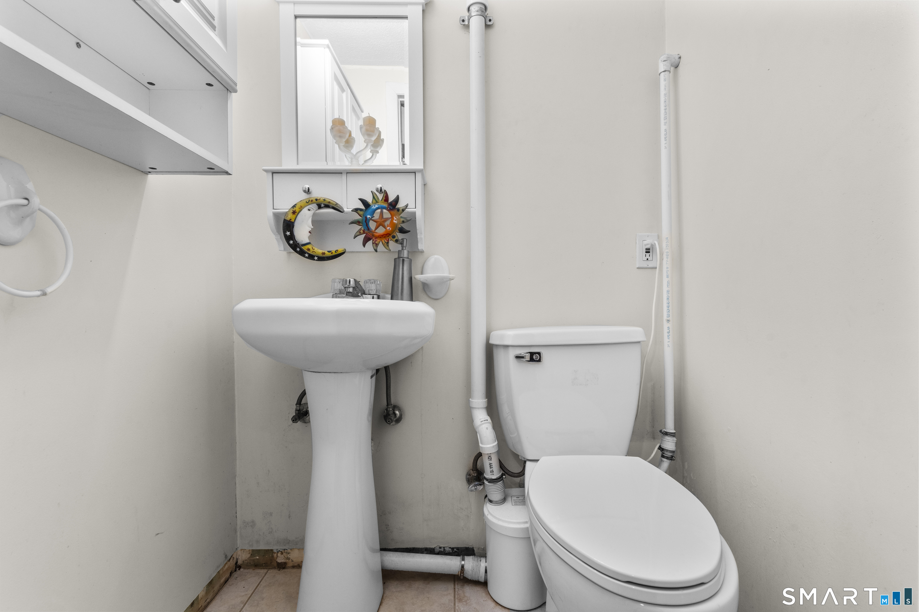 Photo 19 of 117 Lone Oak Drive, New Milford, CT