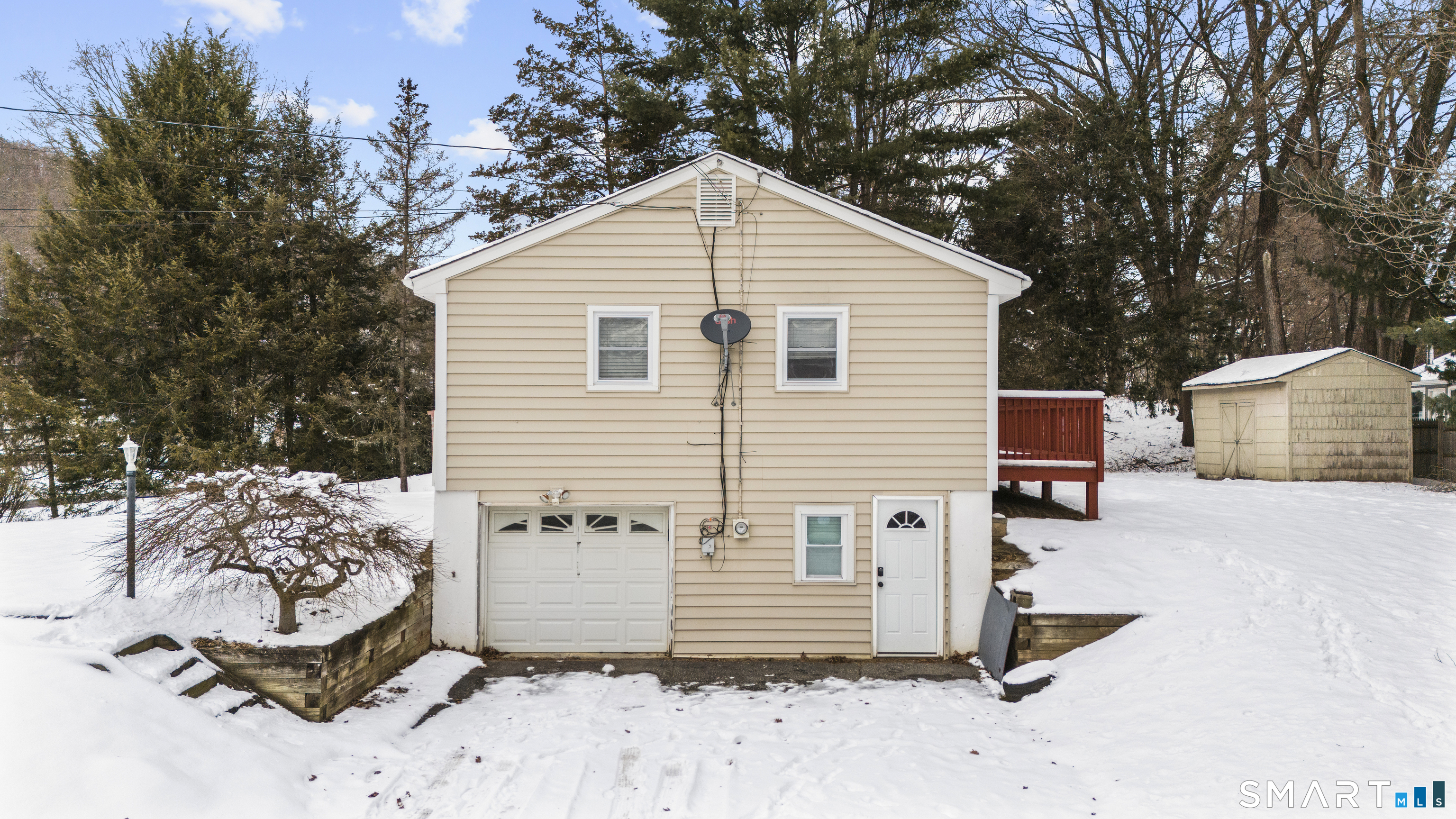 Photo 34 of 117 Lone Oak Drive, New Milford, CT