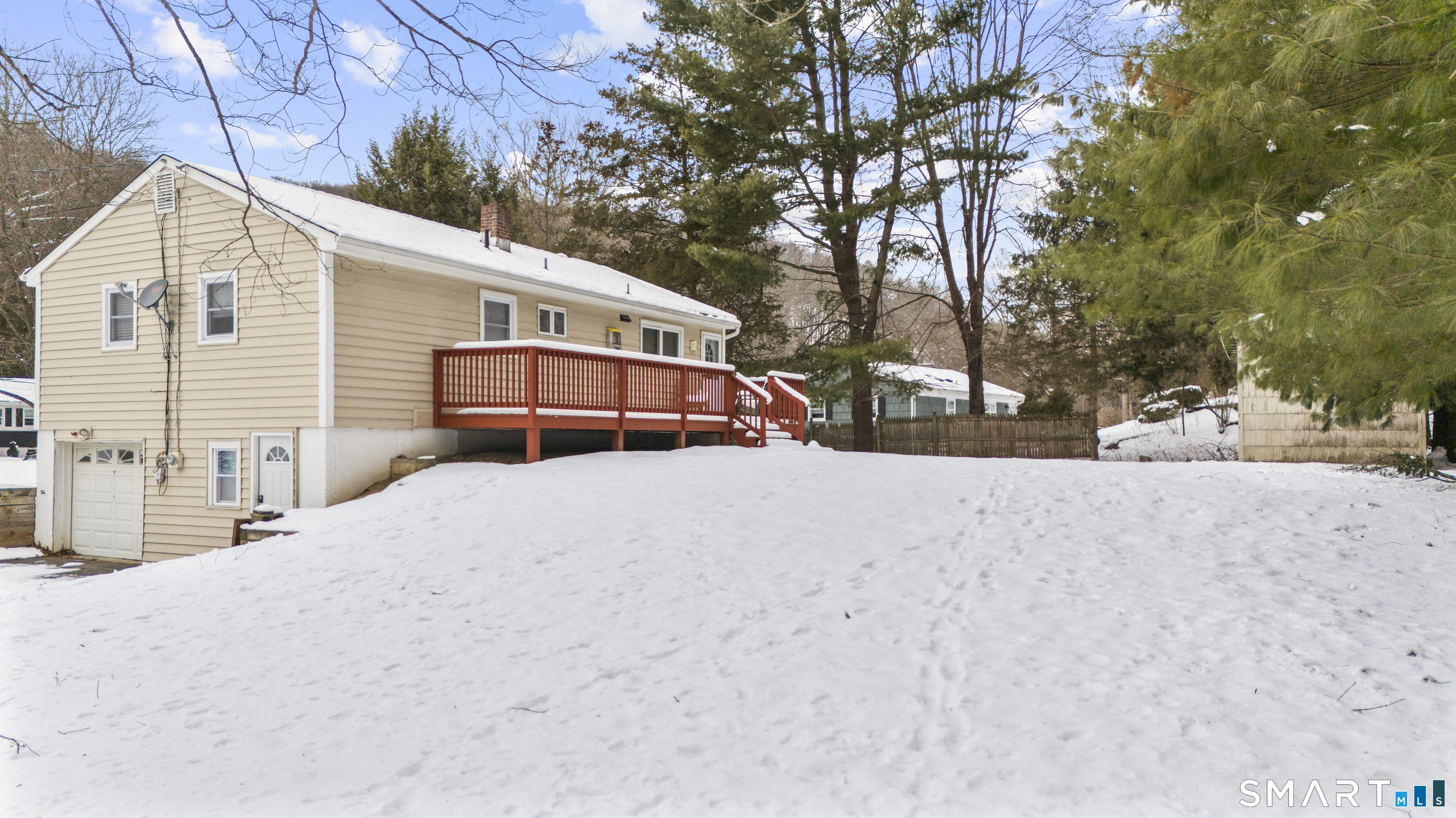 Photo 33 of 117 Lone Oak Drive, New Milford, CT