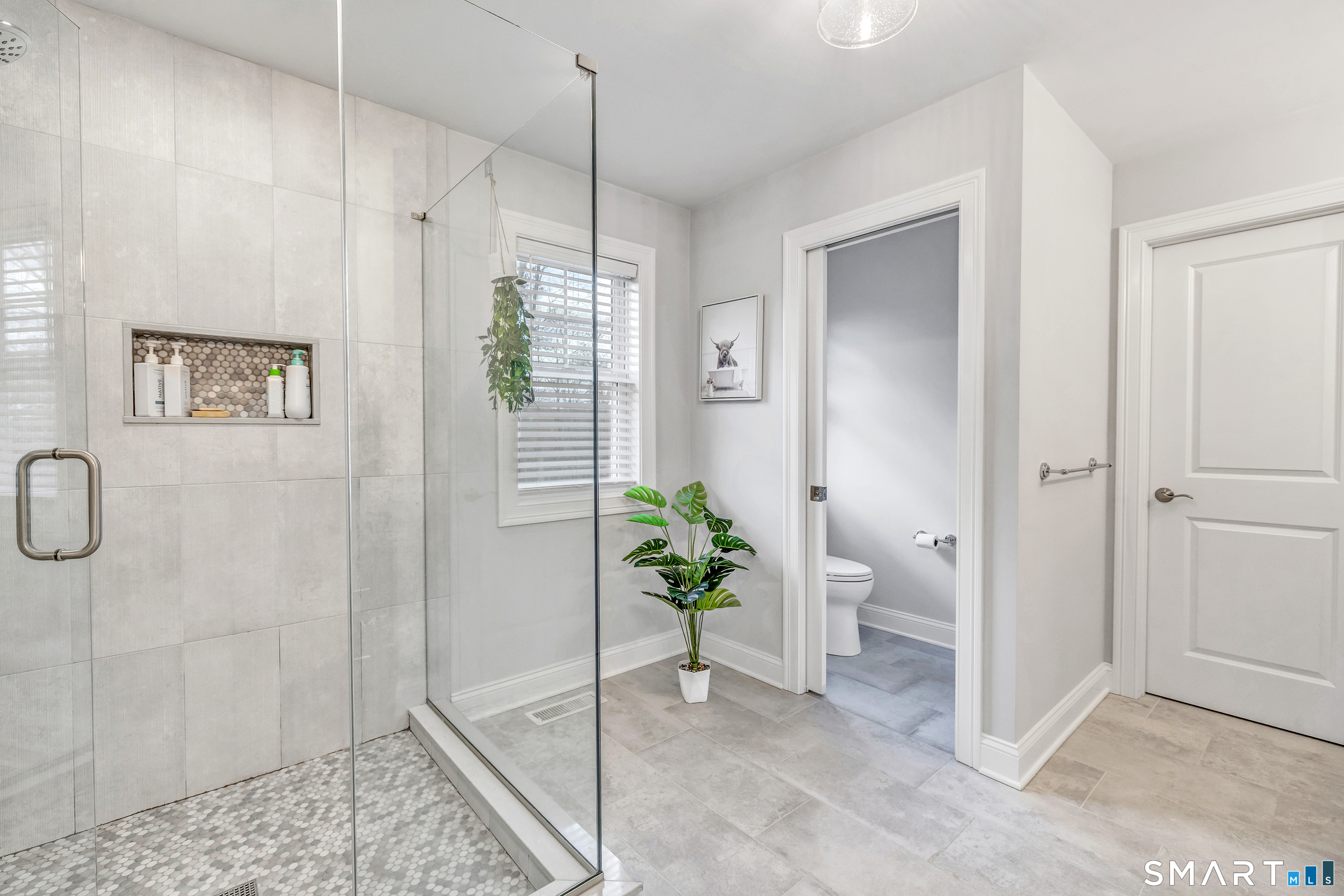 Photo 16 of 2 Woods View Lane, Shelton, CT