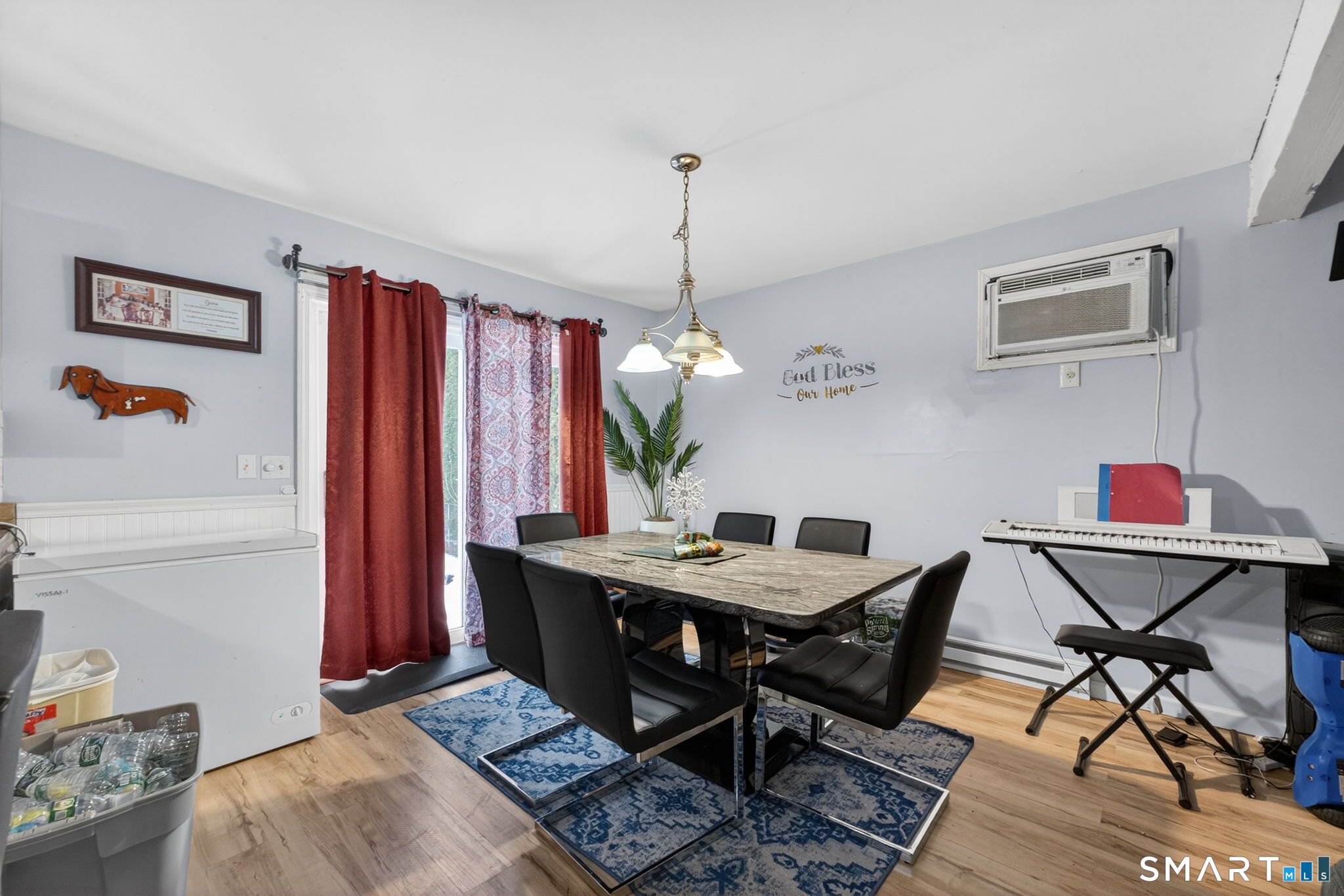 Homes for sale in Naugatuck, CT | 18 Cadbury Pl, Naugatuck, CT 06770 | MLS# 24150703