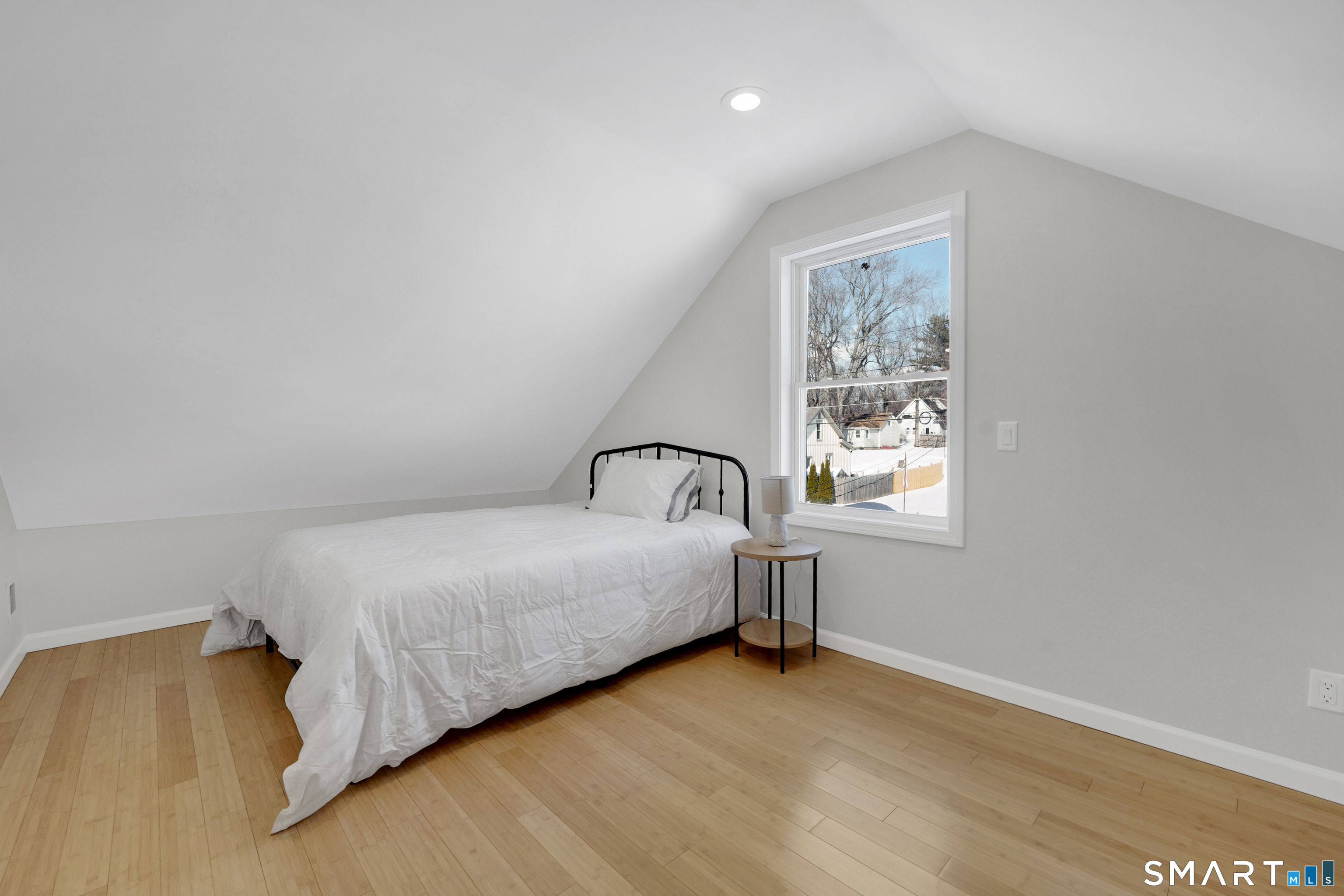 Photo 14 of 10 Elm Avenue, Enfield, CT