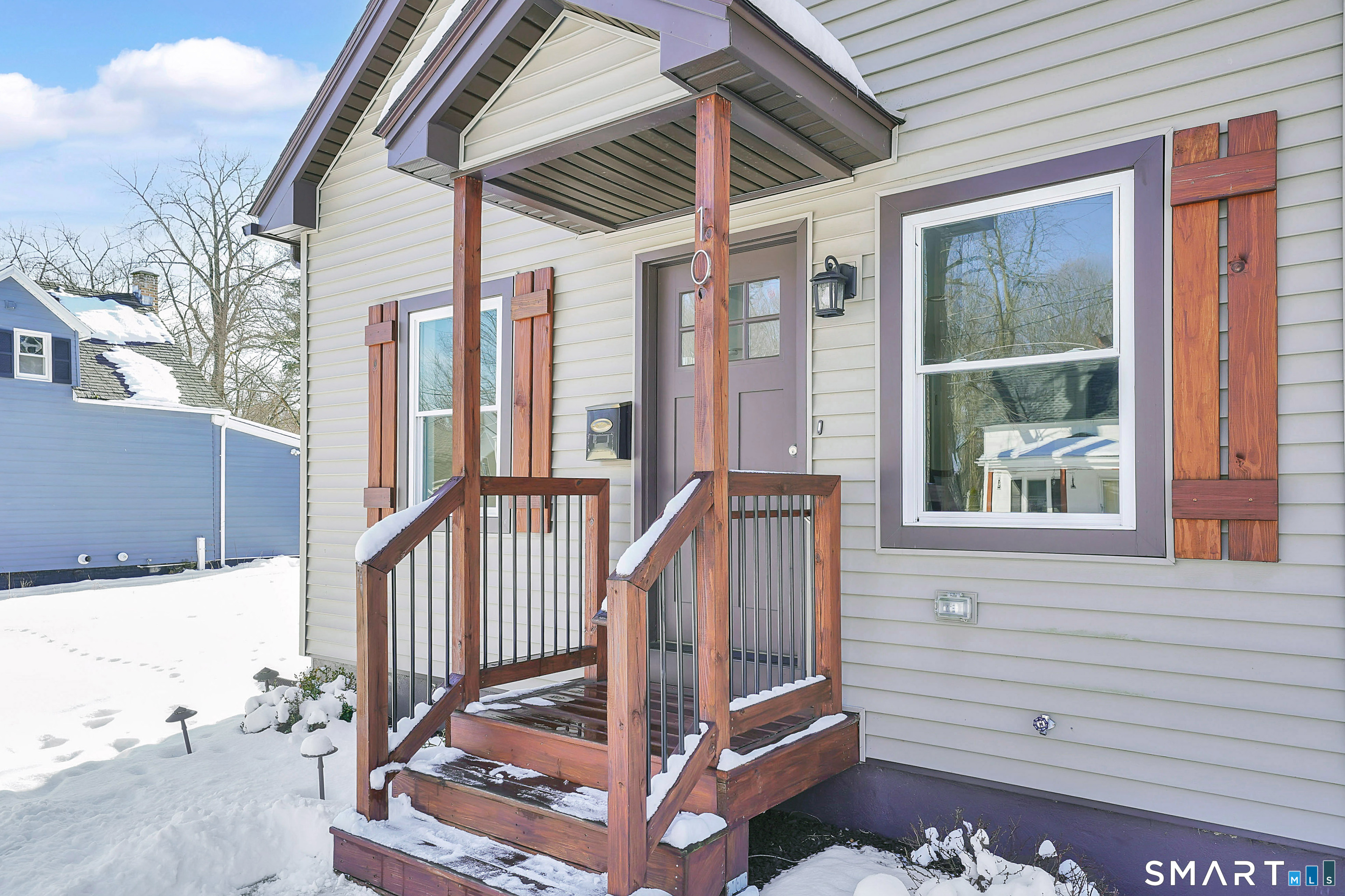 Photo 29 of 10 Elm Avenue, Enfield, CT