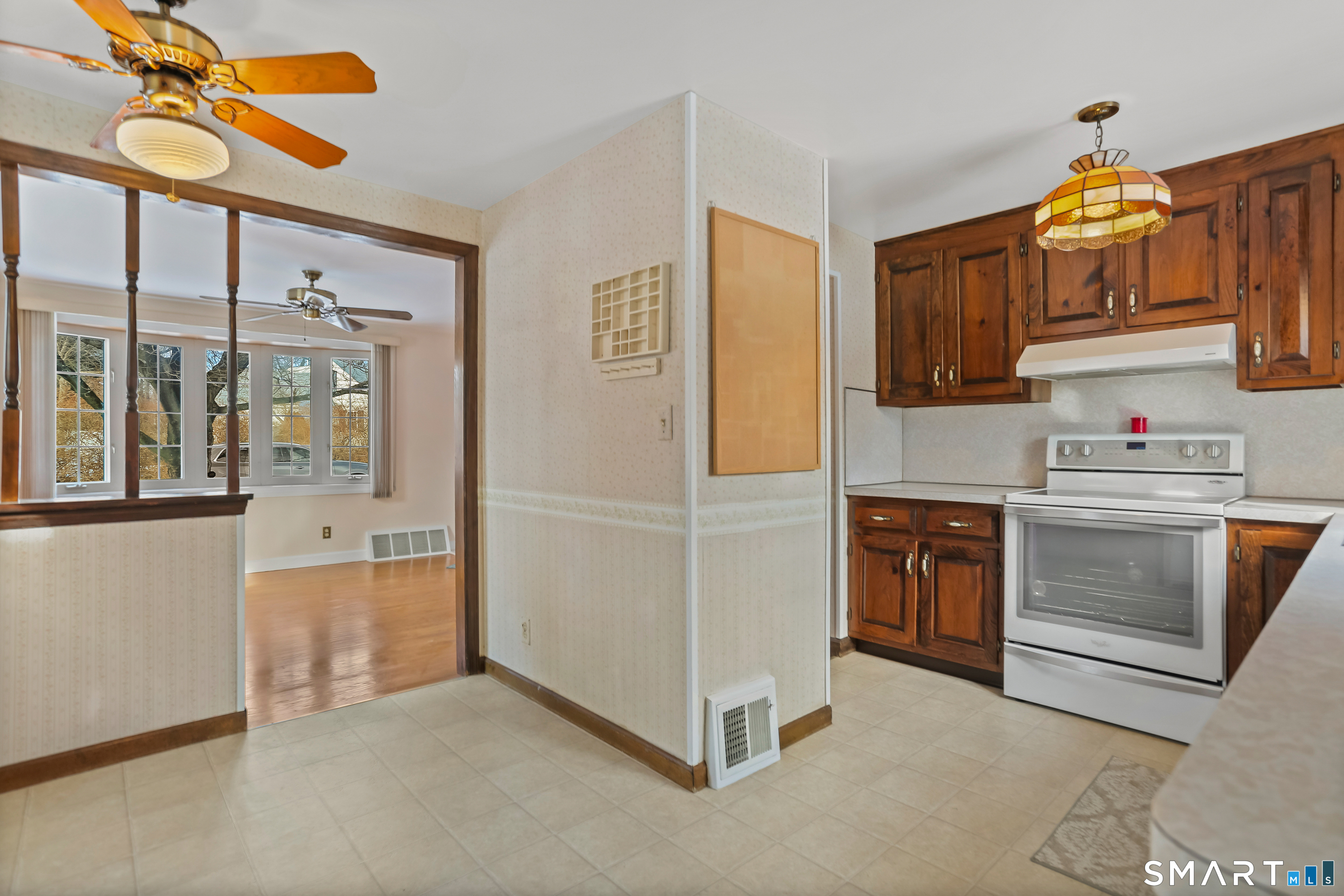 Photo 9 of 250 Szost Drive, Fairfield, CT