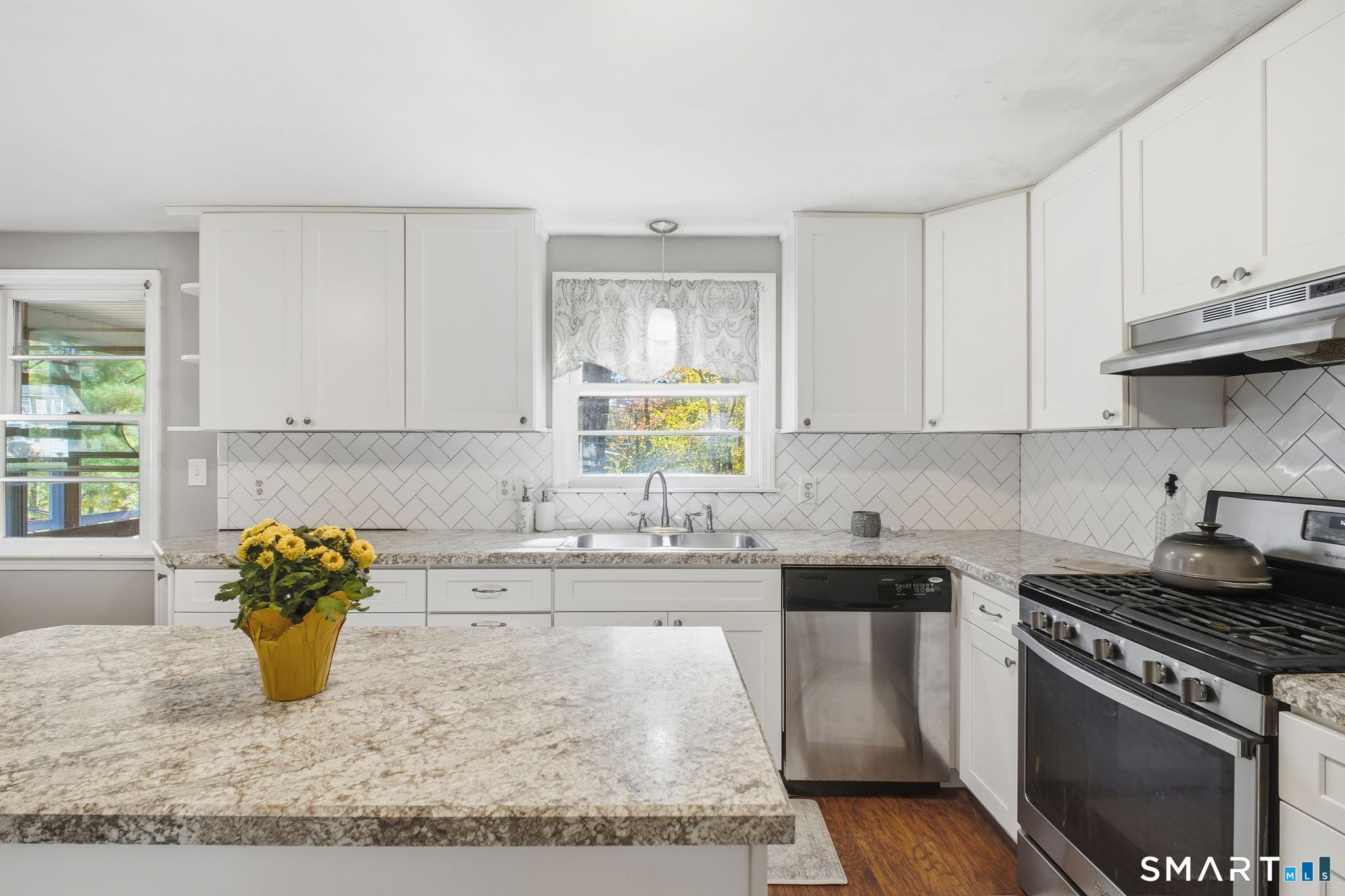 Photo 6 of 17 Douglas Drive, Enfield, CT