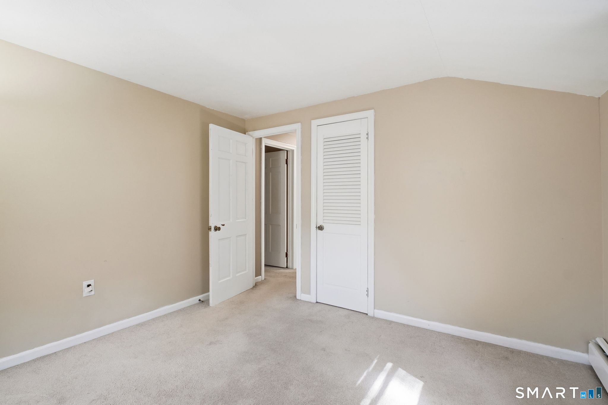 Photo 20 of 17 Douglas Drive, Enfield, CT