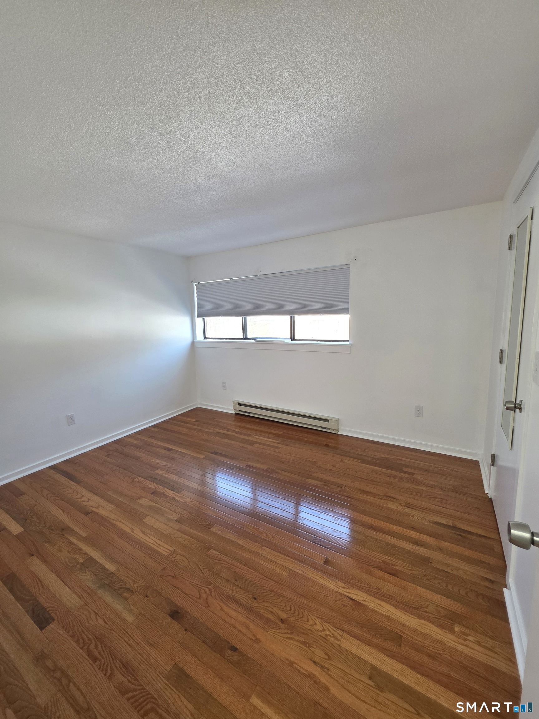 Homes for sale in Naugatuck, CT | 51 Brook St #APT 6A, Naugatuck, CT 06770 | MLS# 24114862