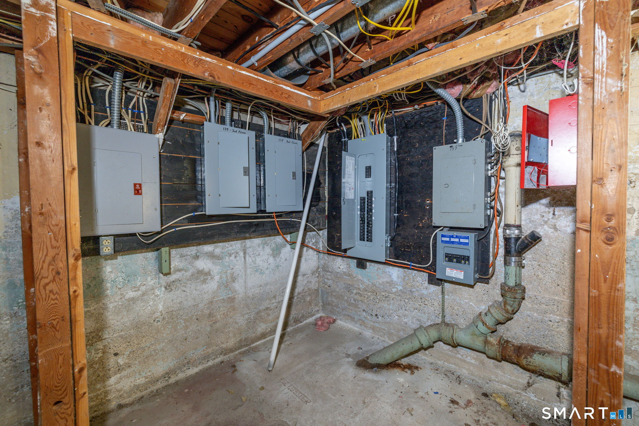 133 Providence, Norwich, 06380, 7 Bedrooms Bedrooms, 0 ,4 BathroomsBathrooms,Multi-family For Sale,For Sale,Providence,0,24150728