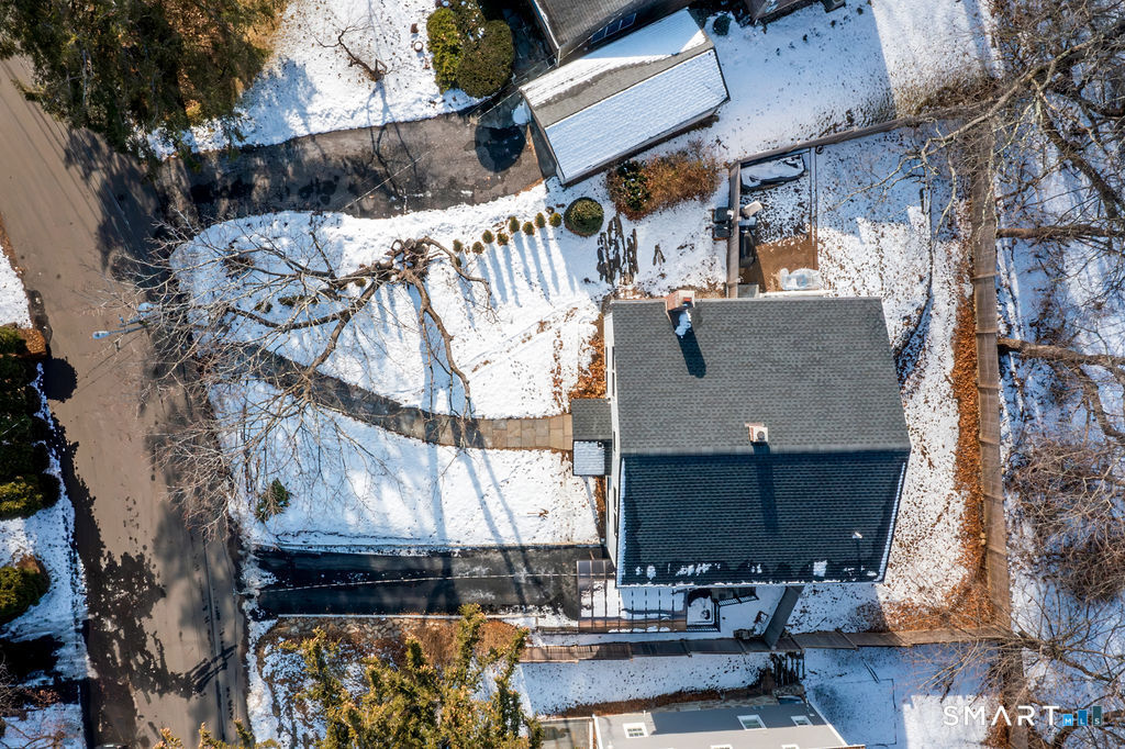 Photo 20 of 17 Maple Drive, Greenwich, CT