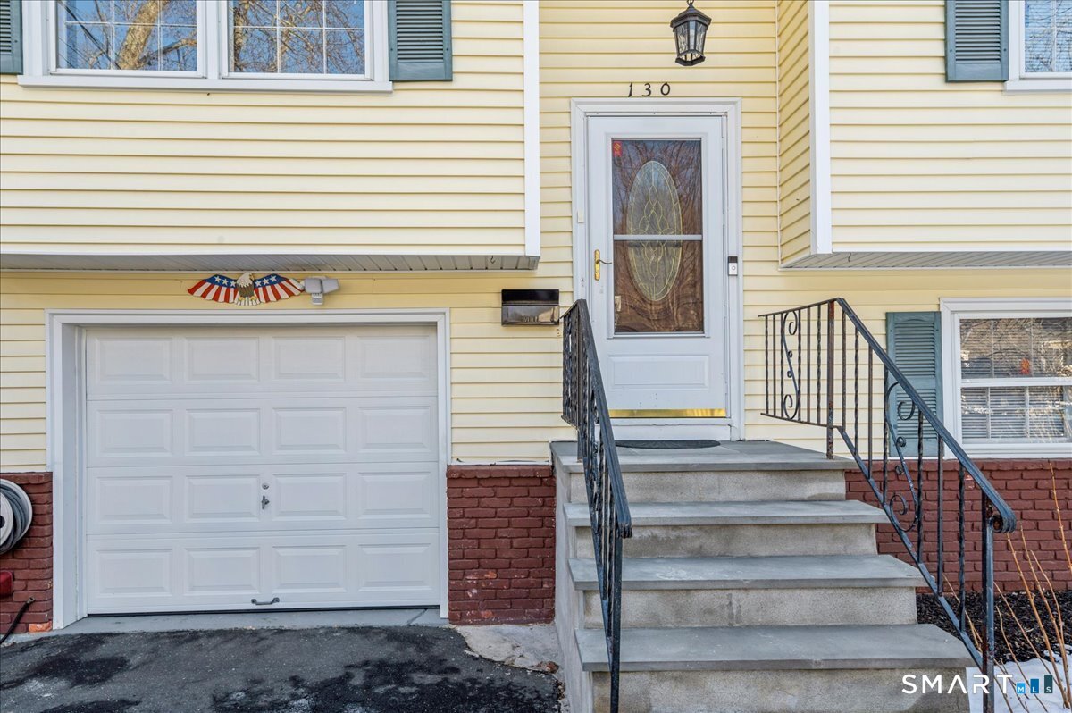 Homes for sale in Stamford, CT | 130 Mulberry St, Stamford, CT 06907 | MLS# 24150631