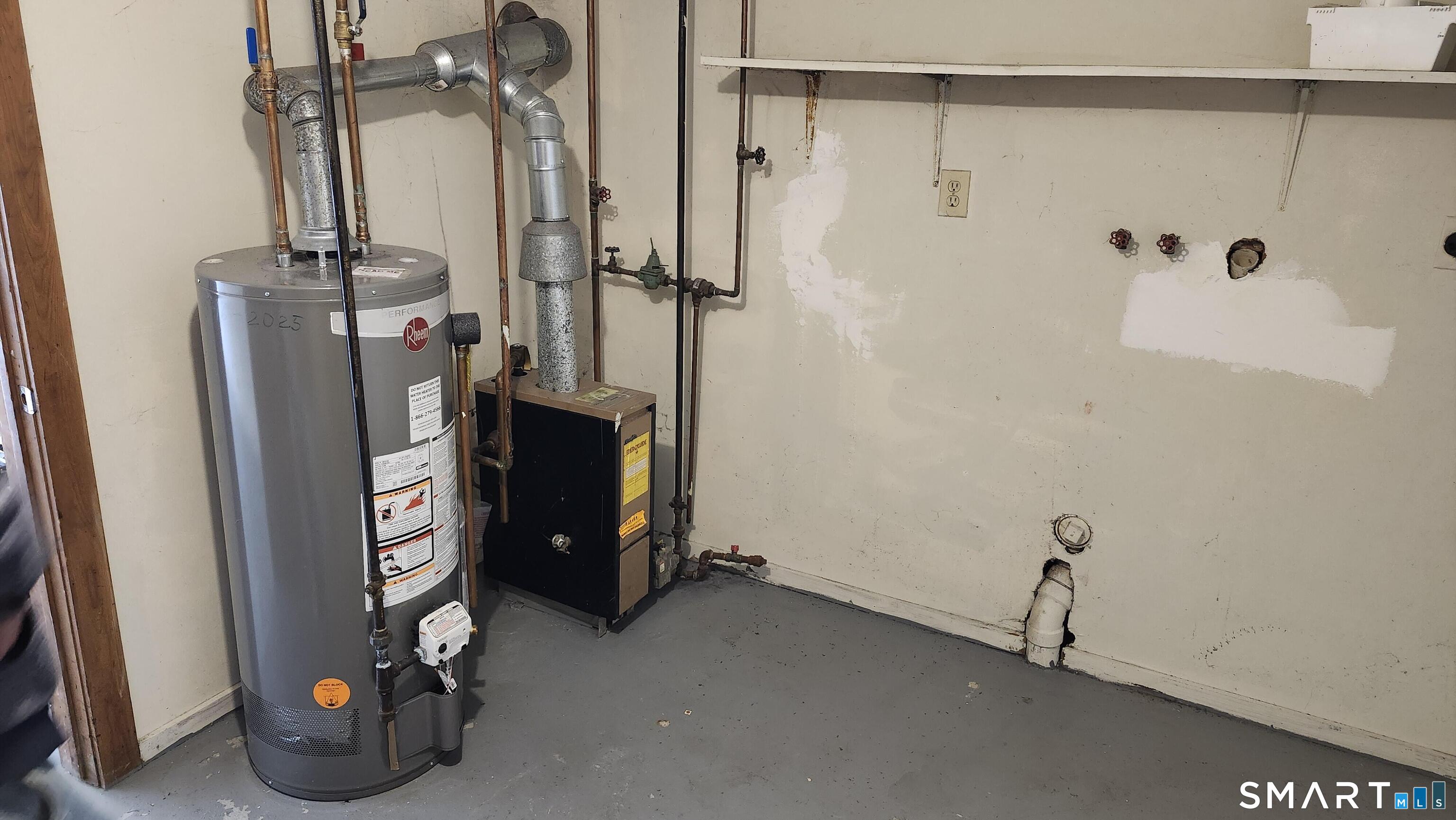 Homes for sale in Meriden, CT | 70 Andrews St #3, Meriden, CT 06451 | MLS# 24150750