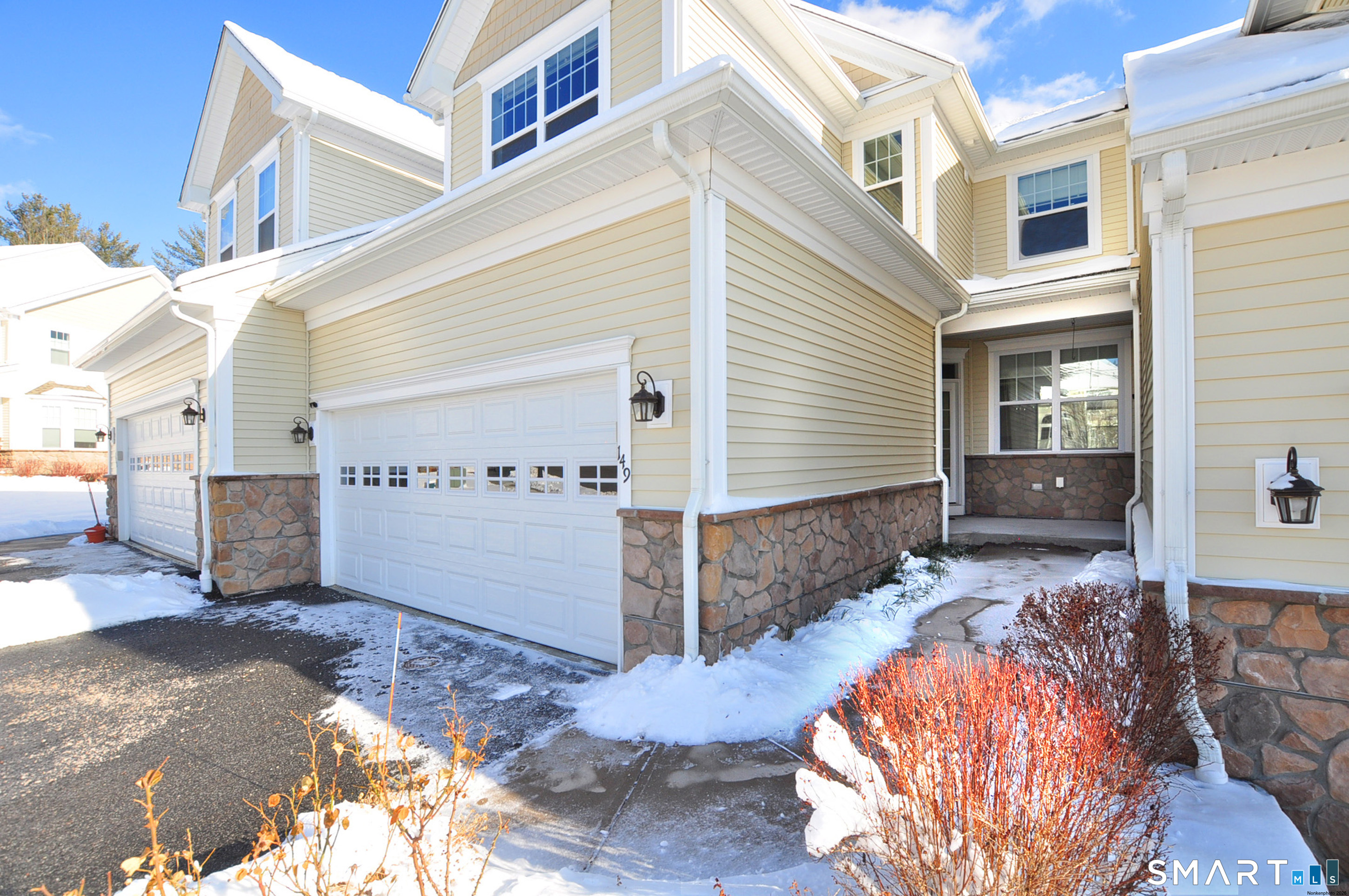 Photo 1 of 149 Ridgewood Drive, Middlebury, CT