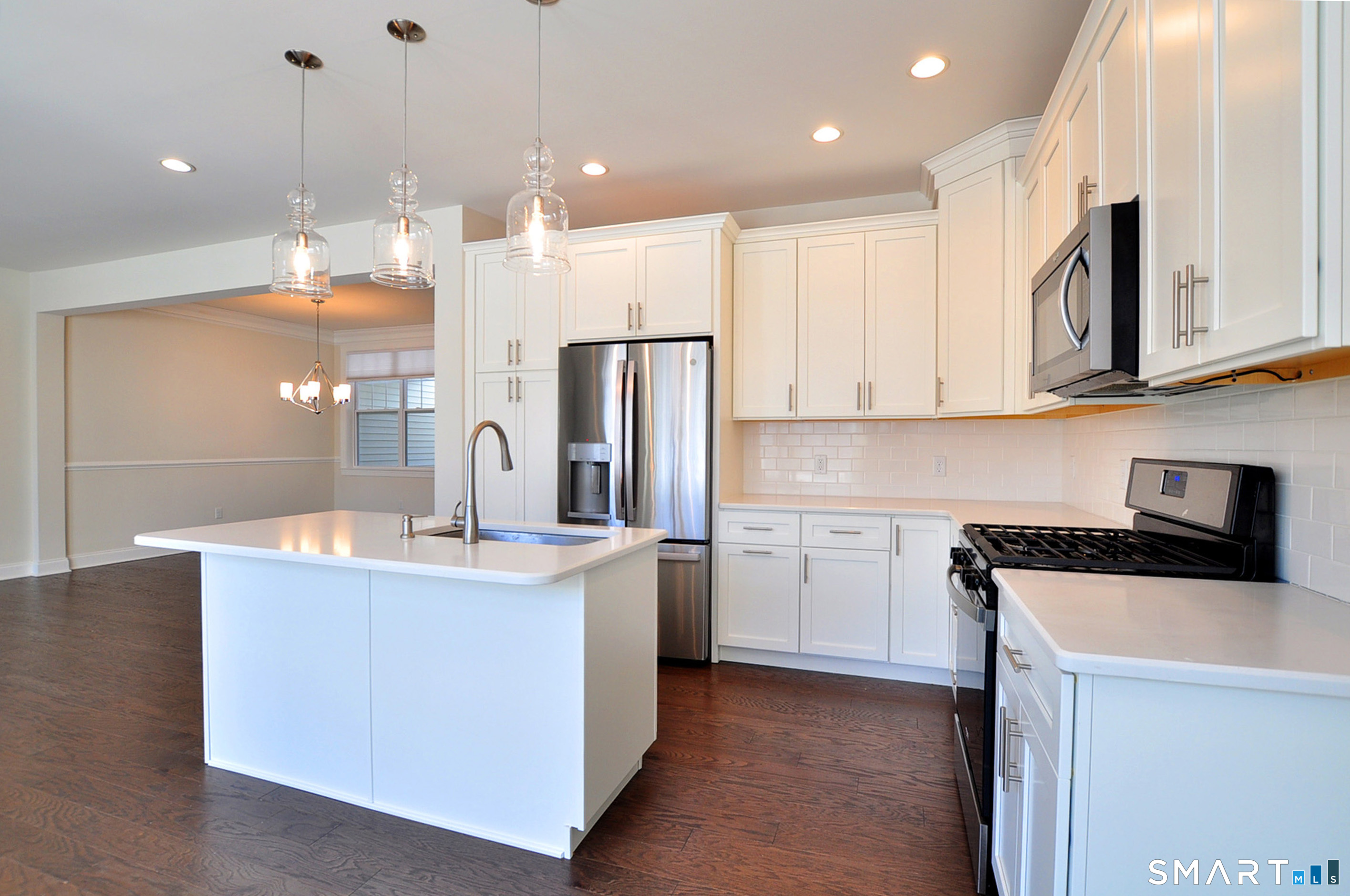 Photo 9 of 149 Ridgewood Drive, Middlebury, CT