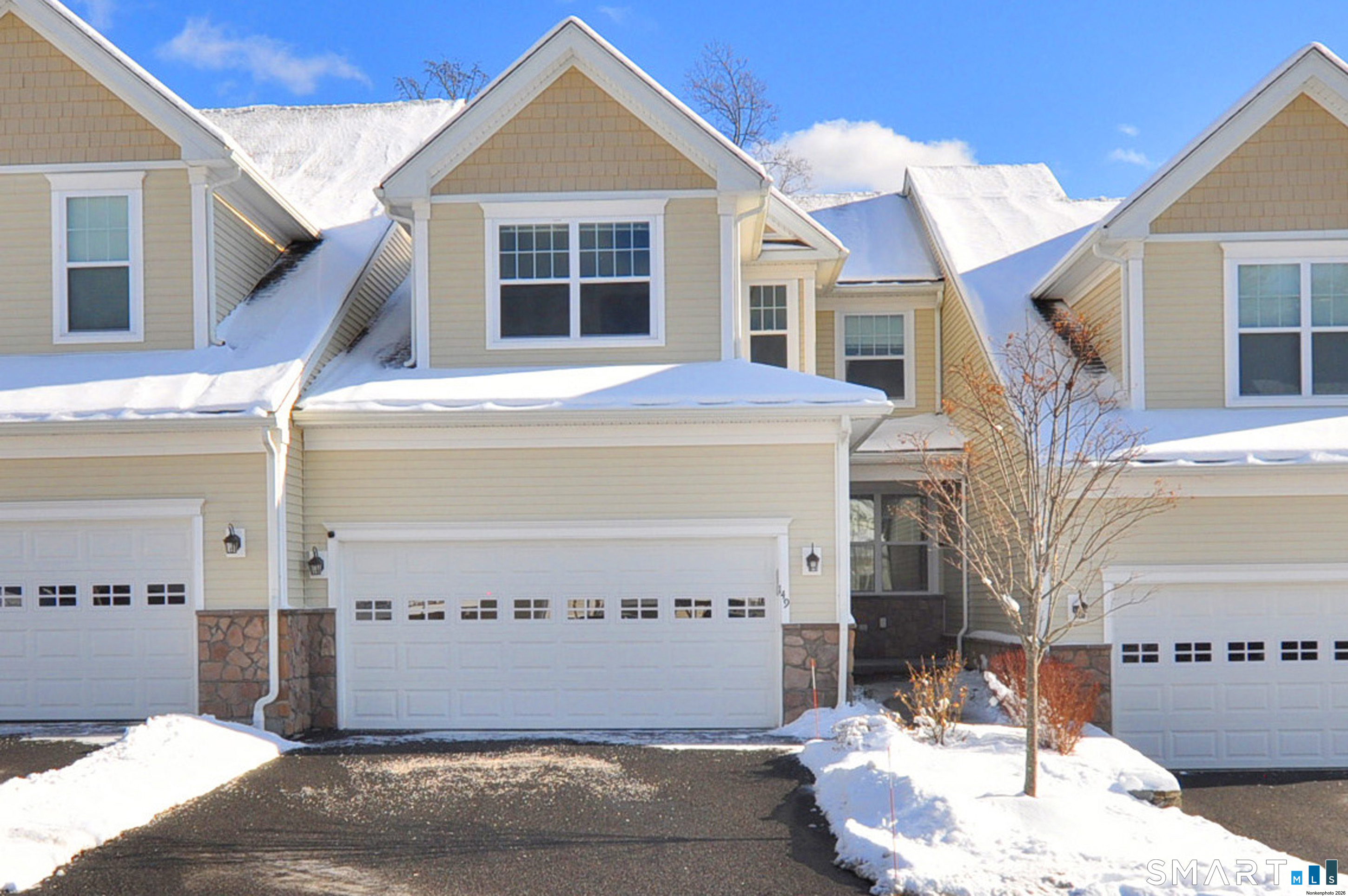 Photo 30 of 149 Ridgewood Drive, Middlebury, CT