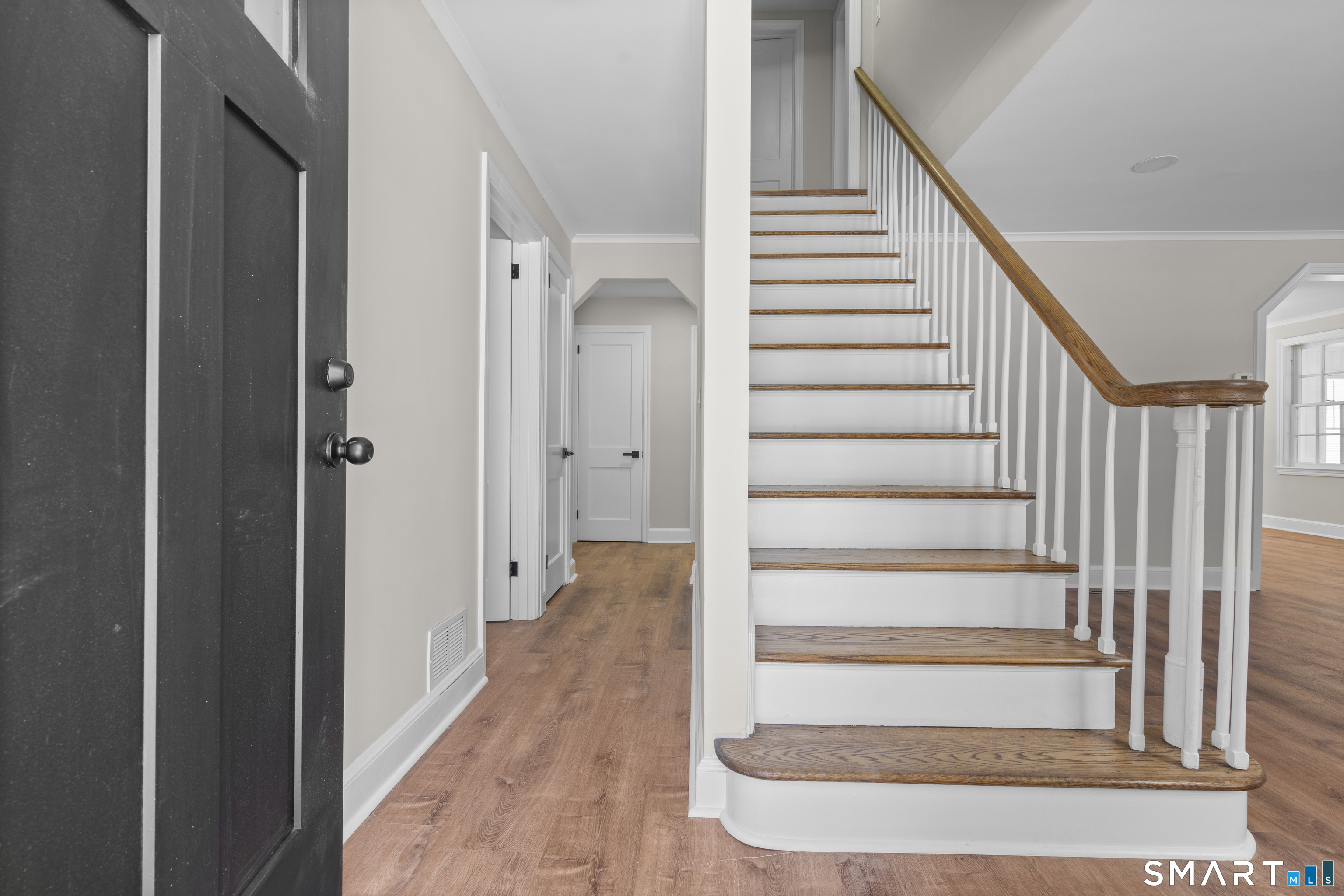 Photo 2 of 608 Kennedy Road, Windsor, CT