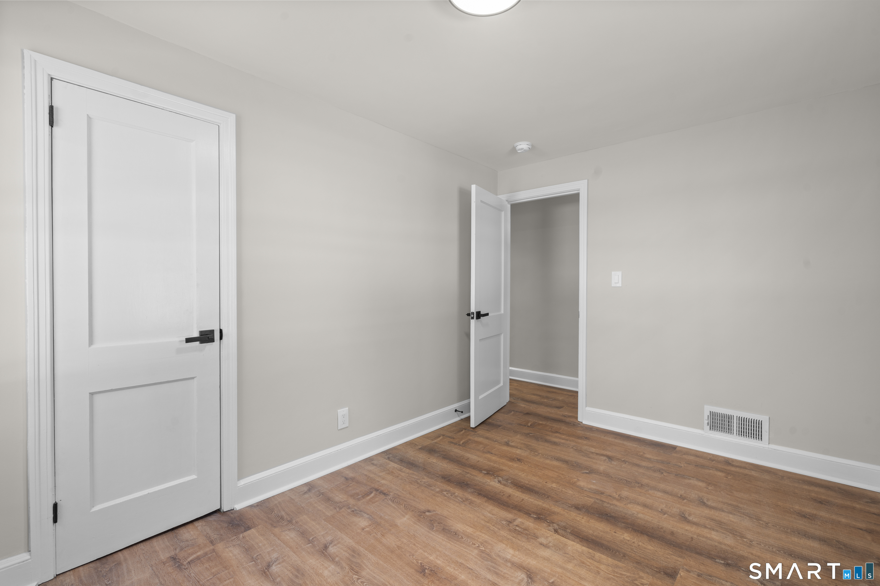 Photo 23 of 608 Kennedy Road, Windsor, CT