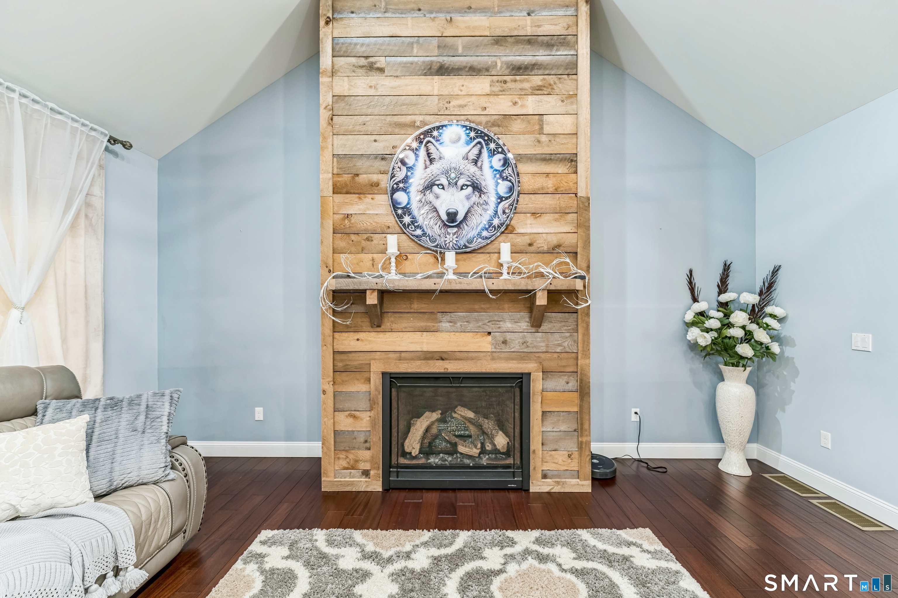 Photo 5 of 604 Wildcat Hill Road, Harwinton, CT