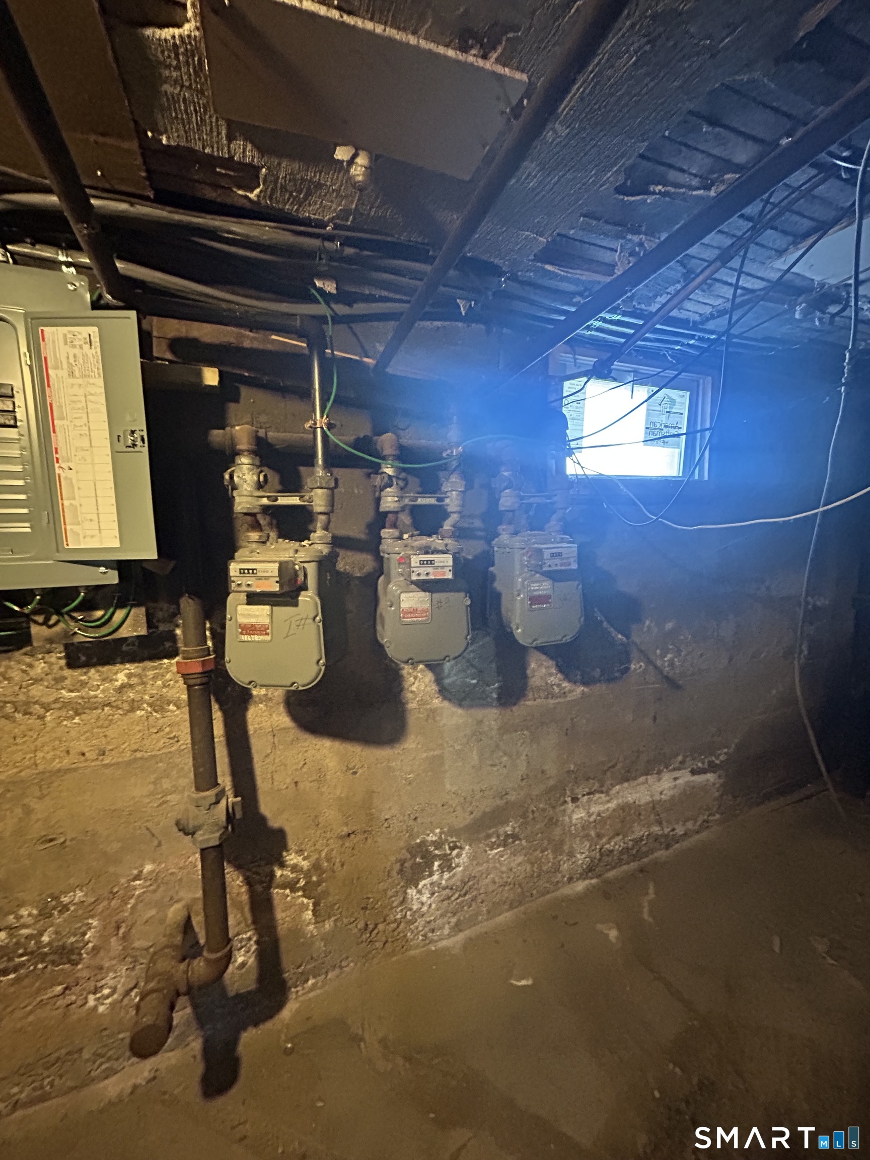 Homes for sale in Hartford, CT | 57 Love Ln, Hartford, CT 06112 | MLS# 24150797