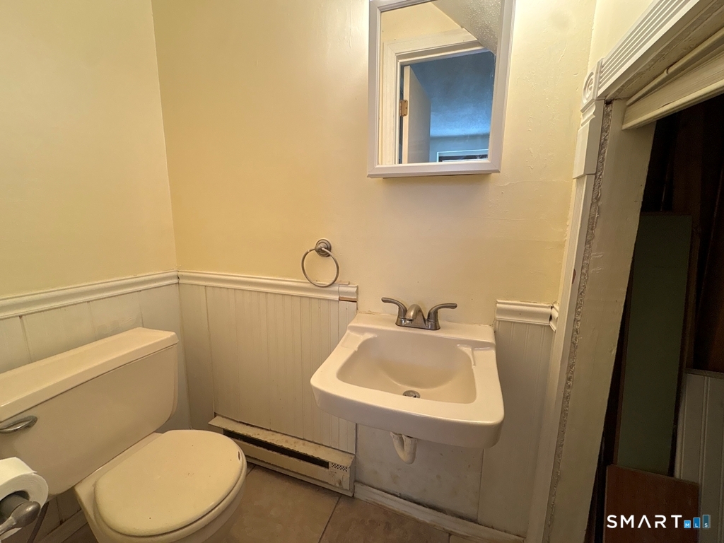 Homes for sale in Thomaston, CT | 2 Branch Rd #APT 5A, Thomaston, CT 06787 | MLS# 24150215