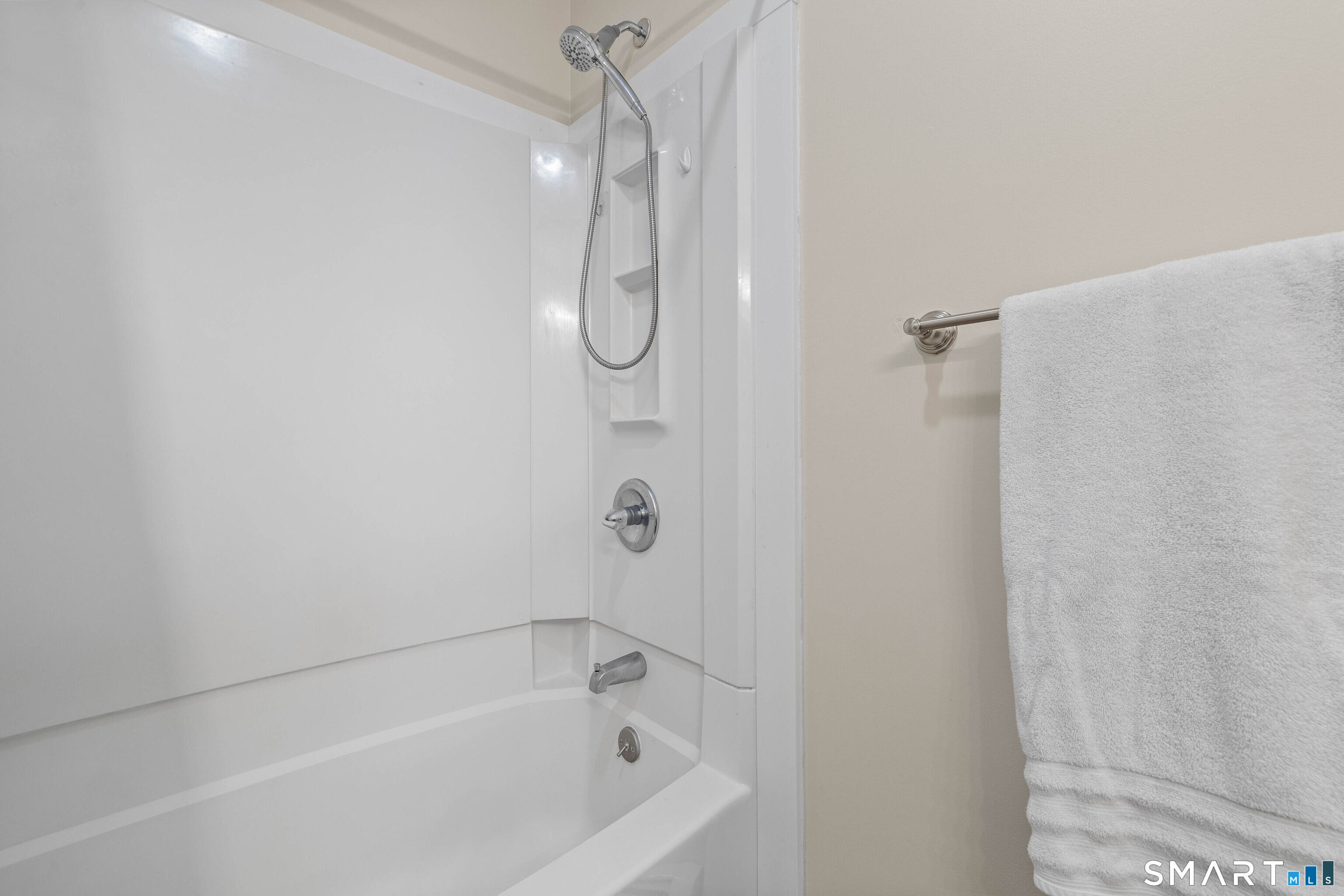 Photo 32 of 65 Grassy Hill Road, Old Lyme, CT