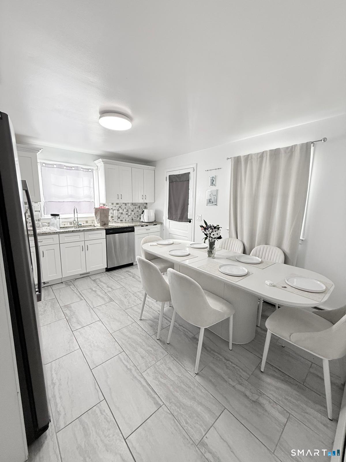 Photo 6 of 243 Sunshine Circle, Bridgeport, CT