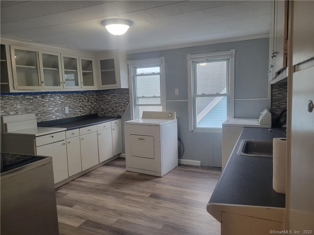 Photo 4 of 85 High Street, Ansonia, CT