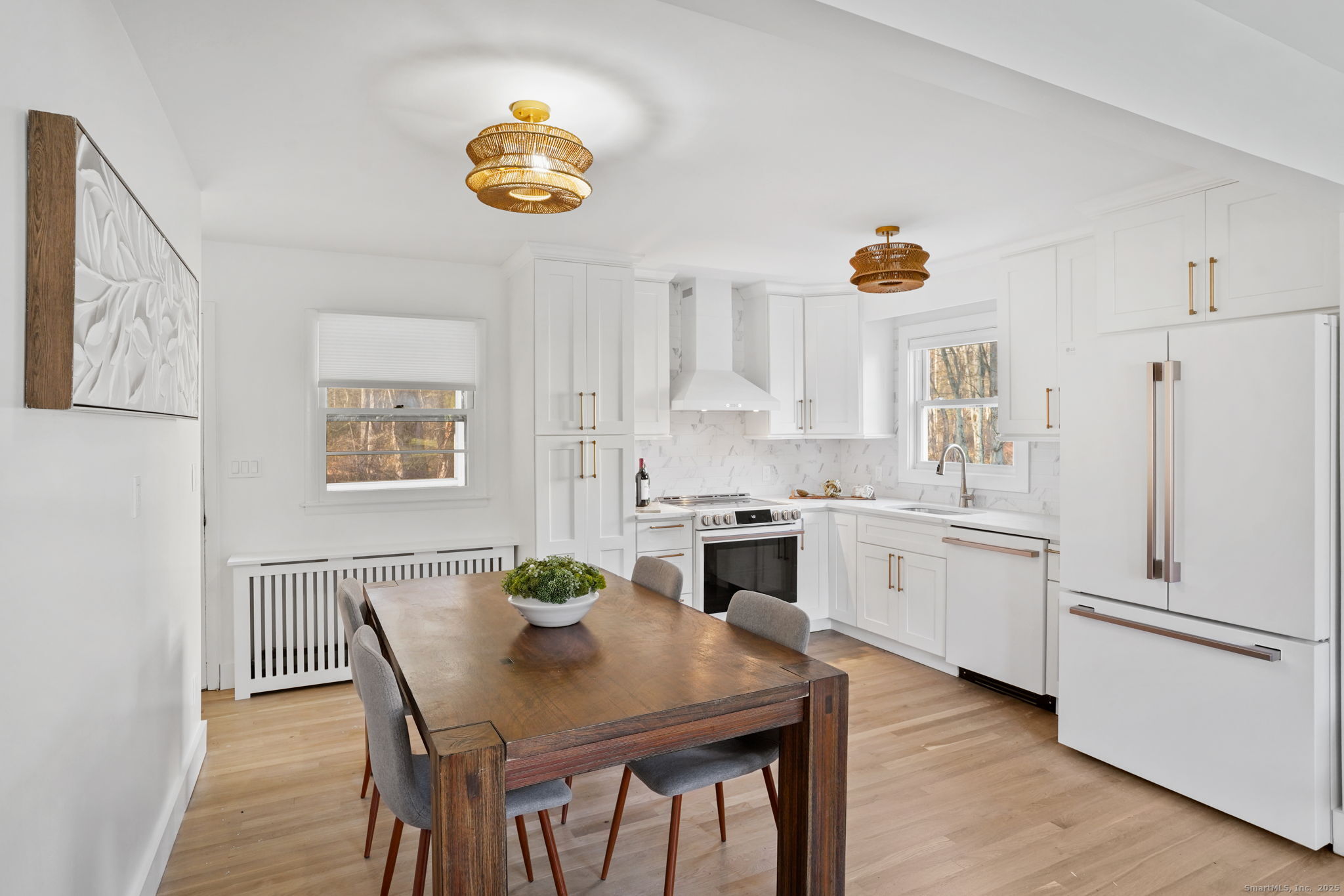 Photo 13 of 132 Toll House Lane, Fairfield, CT