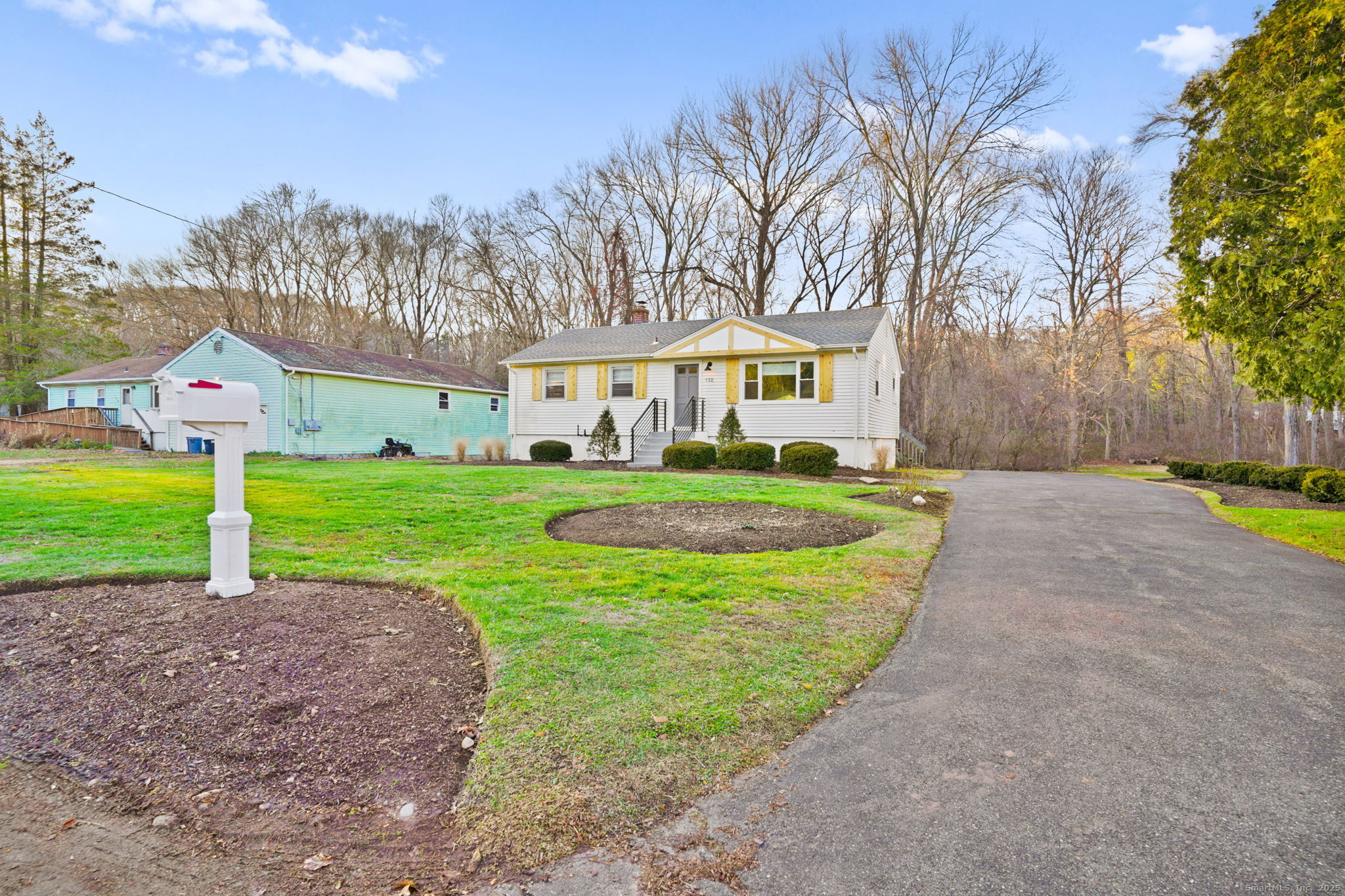 Photo 4 of 132 Toll House Lane, Fairfield, CT