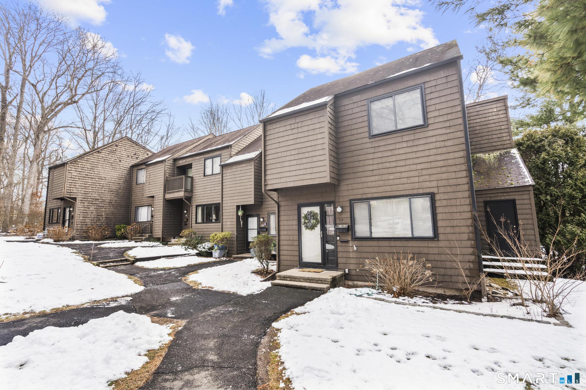 Homes for sale in Branford, CT | 43 Hampton Park #43, Branford, CT 06405 | MLS# 24150821