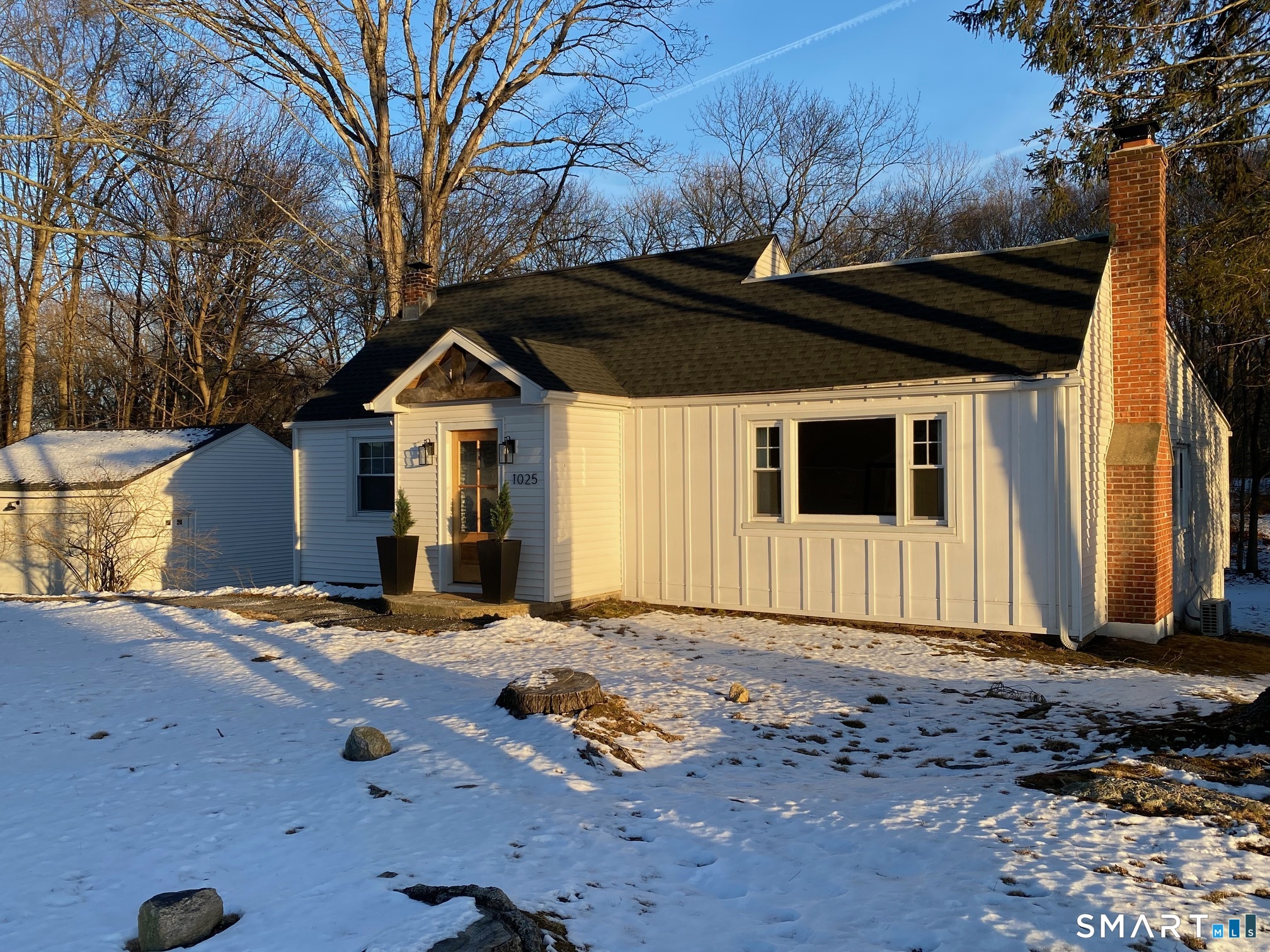 Homes for sale in Orange, CT | 1025 Willard Rd, Orange, CT 06477 | MLS# 24150833