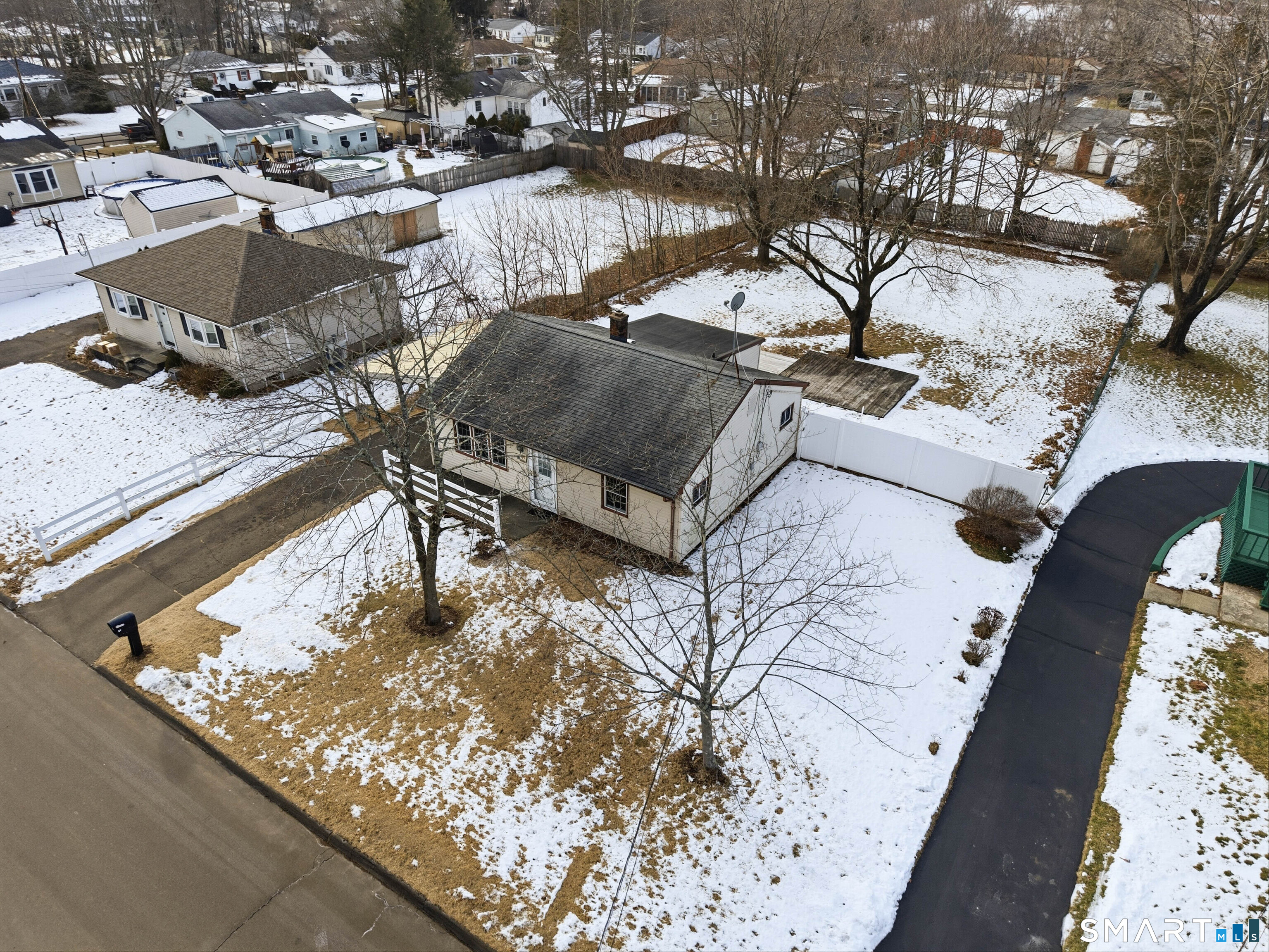 Homes for sale in East Haven, CT | 57 Hellstrom Rd, East Haven, CT 06512 | MLS# 24146777