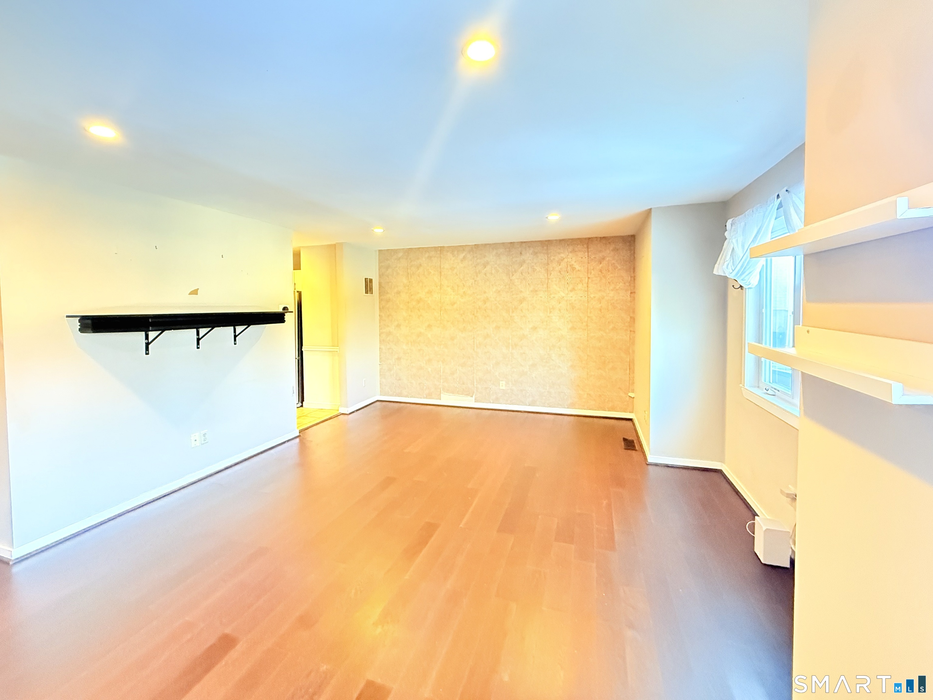 Photo 5 of 4 Hill Court, Norwalk, CT