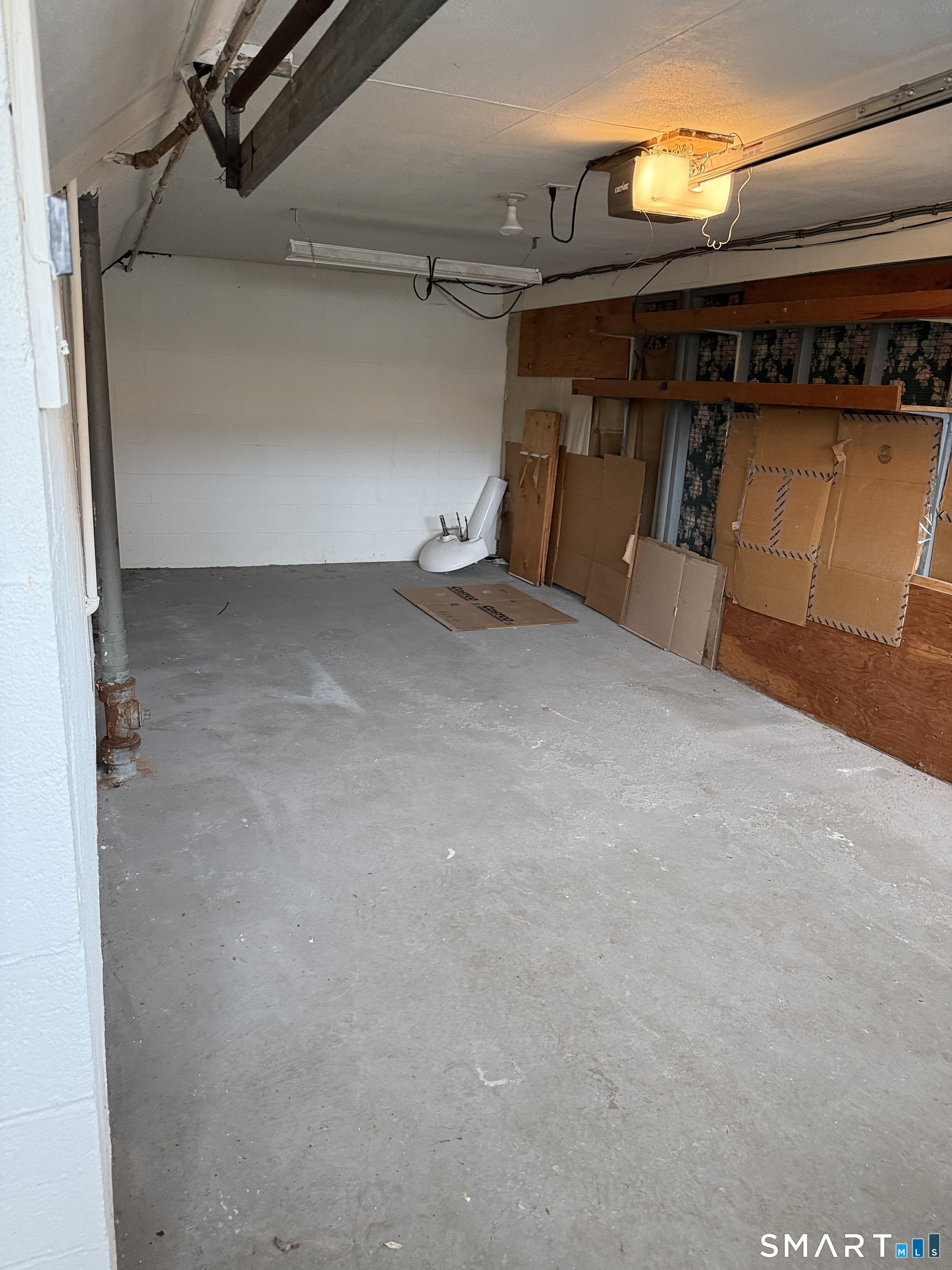 Photo 16 of 4 Elmwood Street, Stamford, CT