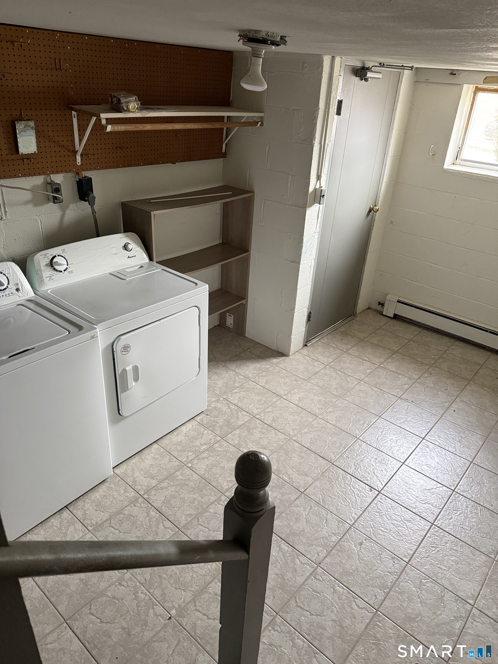 Photo 14 of 4 Elmwood Street, Stamford, CT