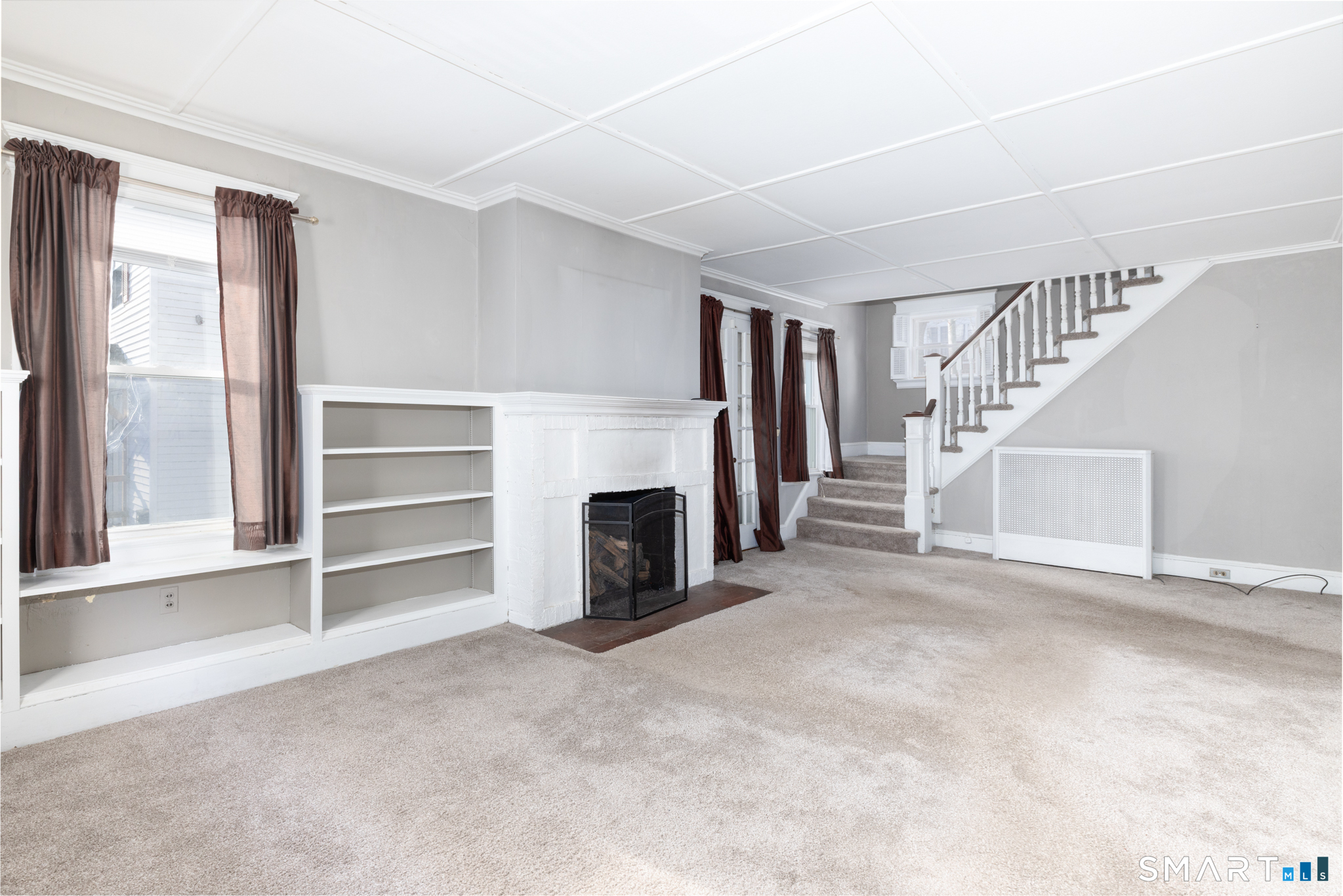 Photo 3 of 173 Farmington Avenue, Waterbury, CT