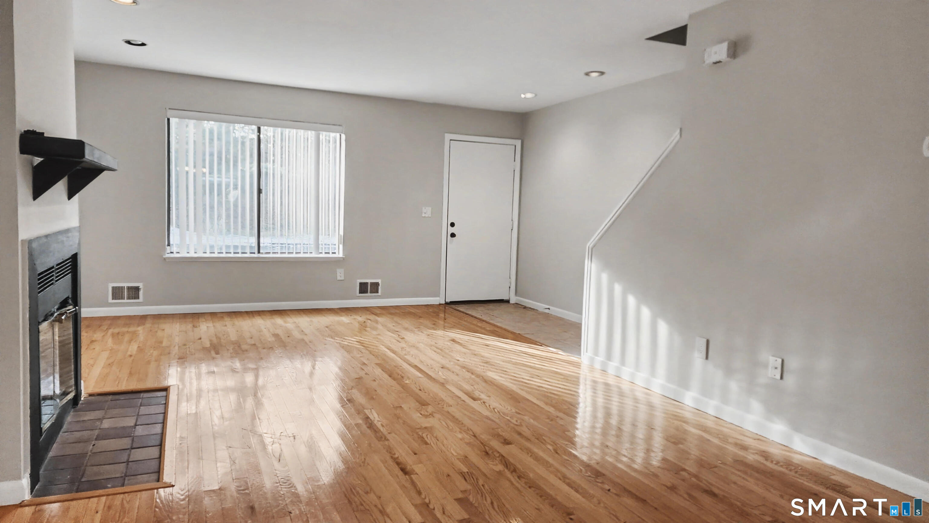 Photo 6 of 1 Horizon Drive, Norwalk, CT