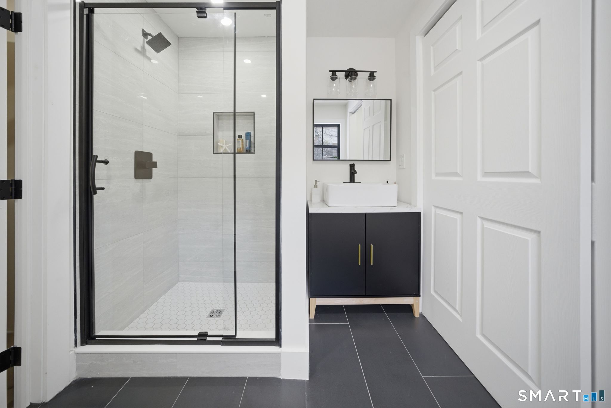 Photo 25 of 101 Parade Hill Road, New Canaan, CT