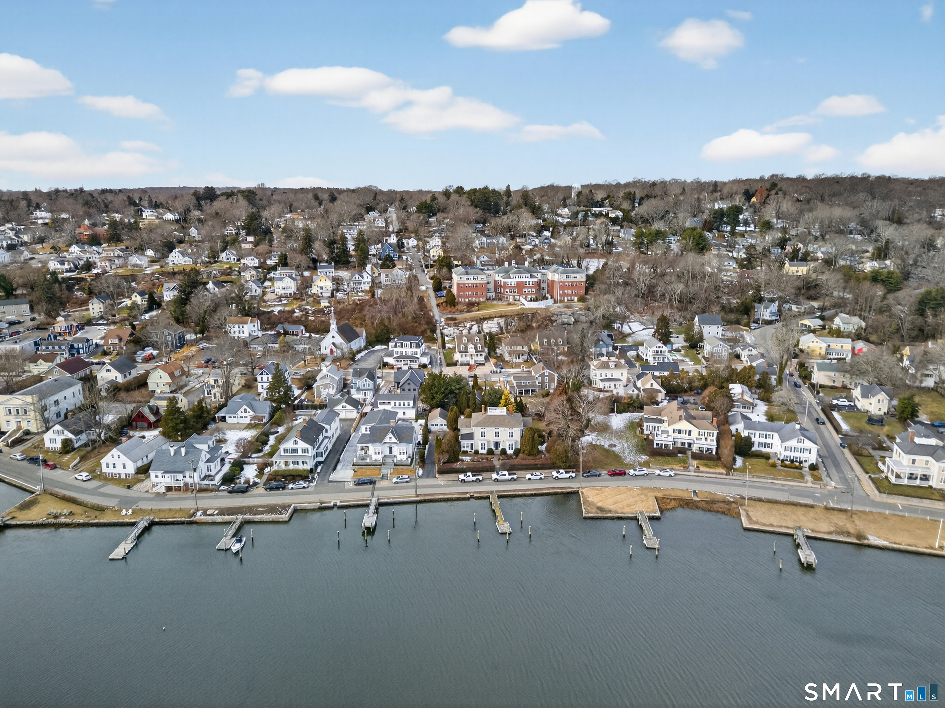 Homes for sale in Groton, CT | 19 Pearl St, Groton, CT 06355 | MLS# 24150377