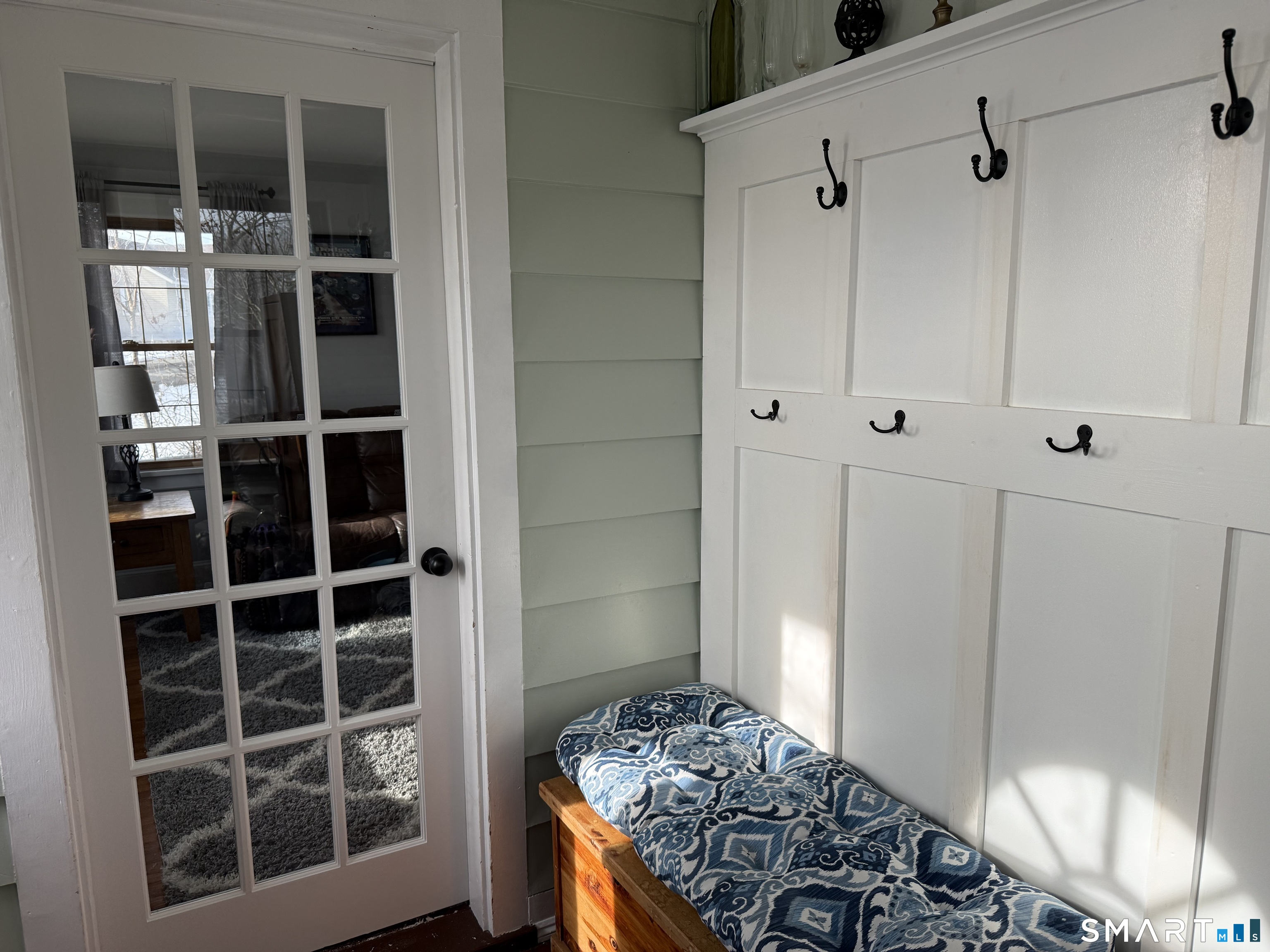 Photo 5 of 2 Harbor View Avenue, Waterford, CT