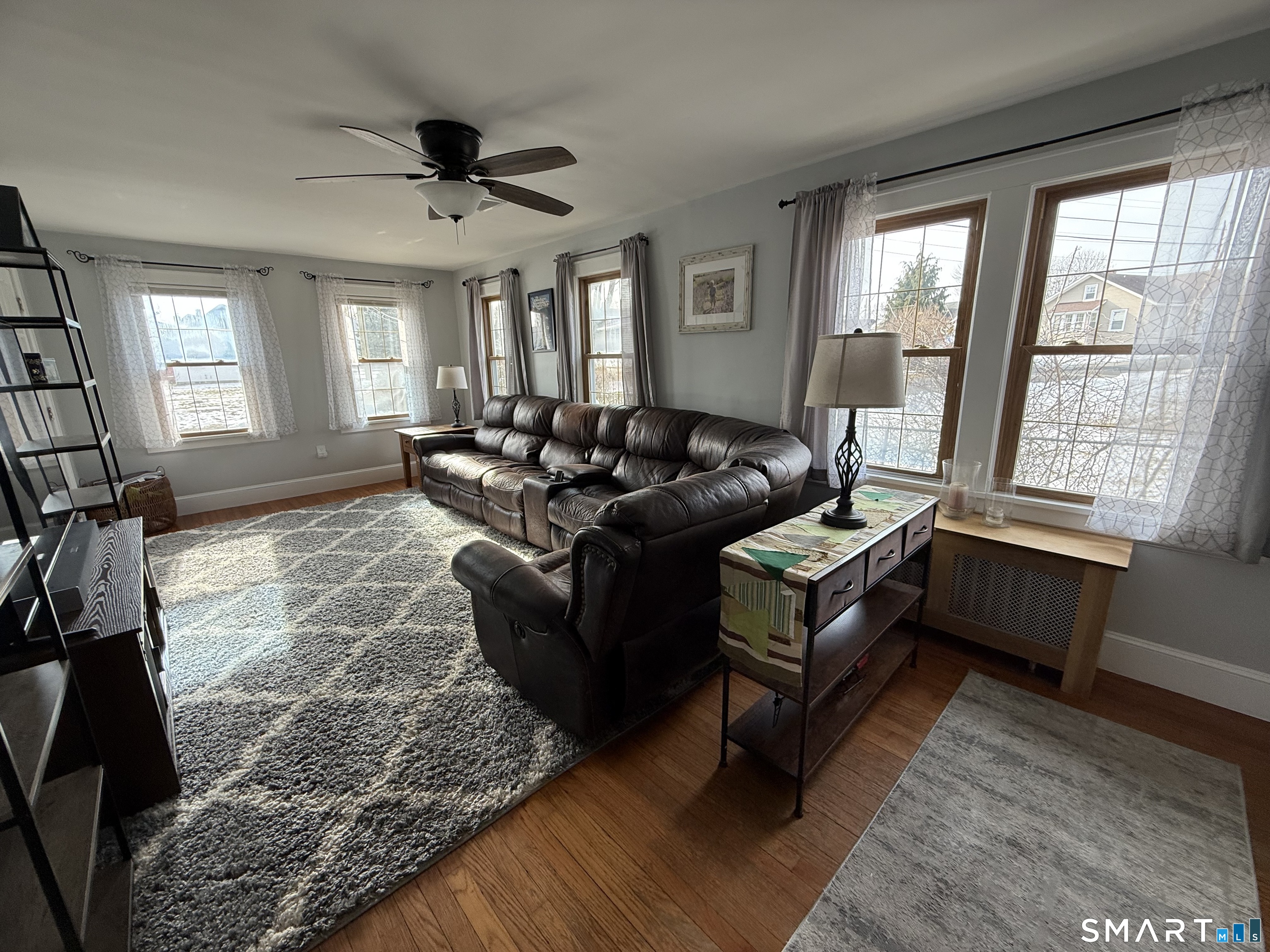 Photo 8 of 2 Harbor View Avenue, Waterford, CT