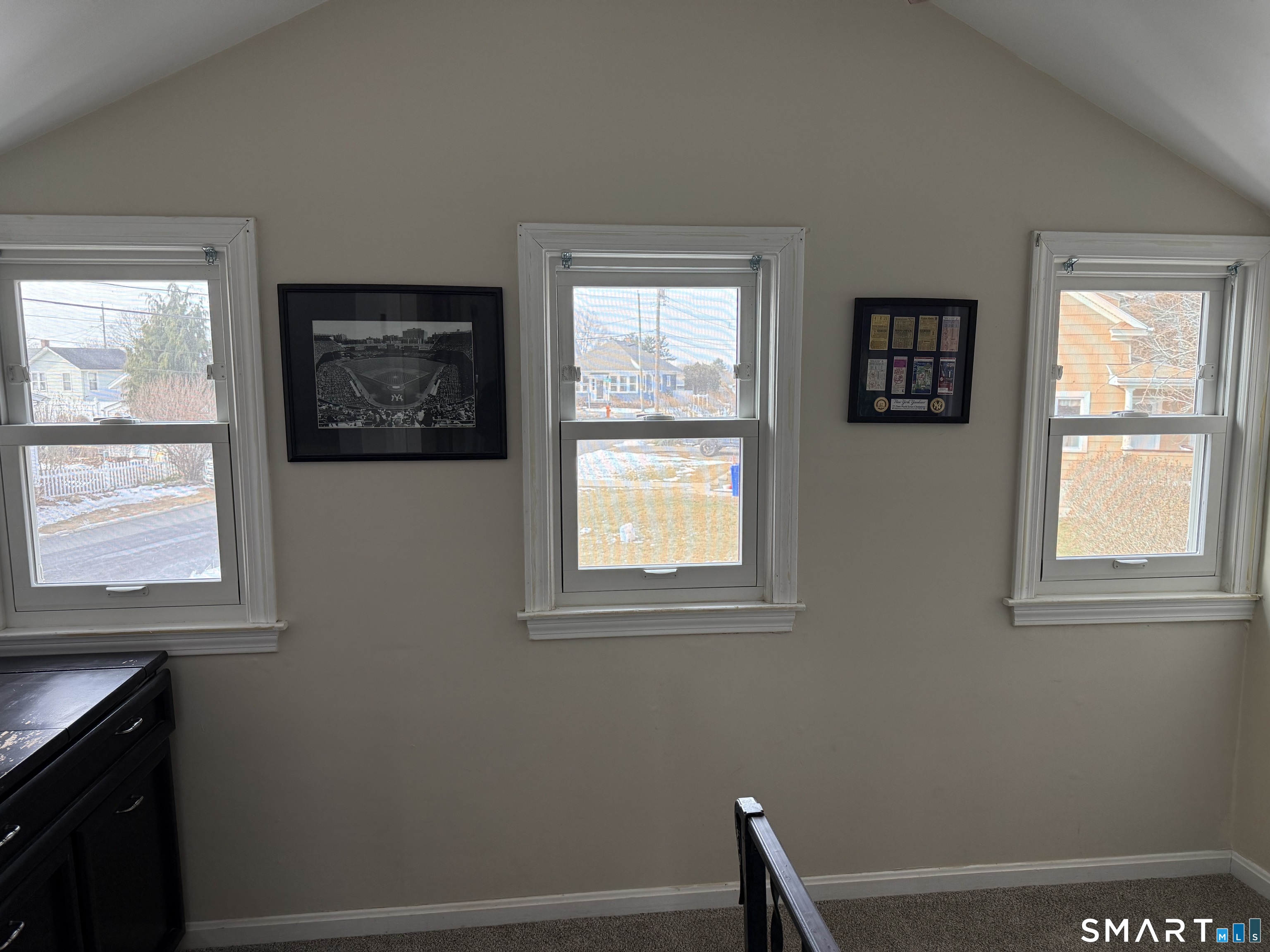 Photo 27 of 2 Harbor View Avenue, Waterford, CT