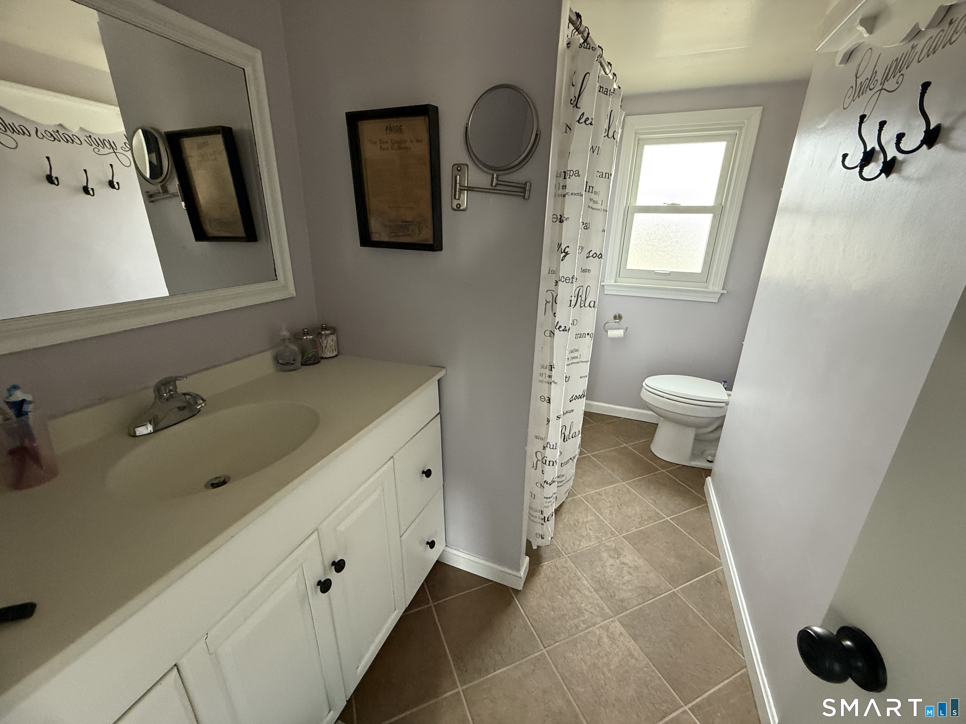 Photo 33 of 2 Harbor View Avenue, Waterford, CT