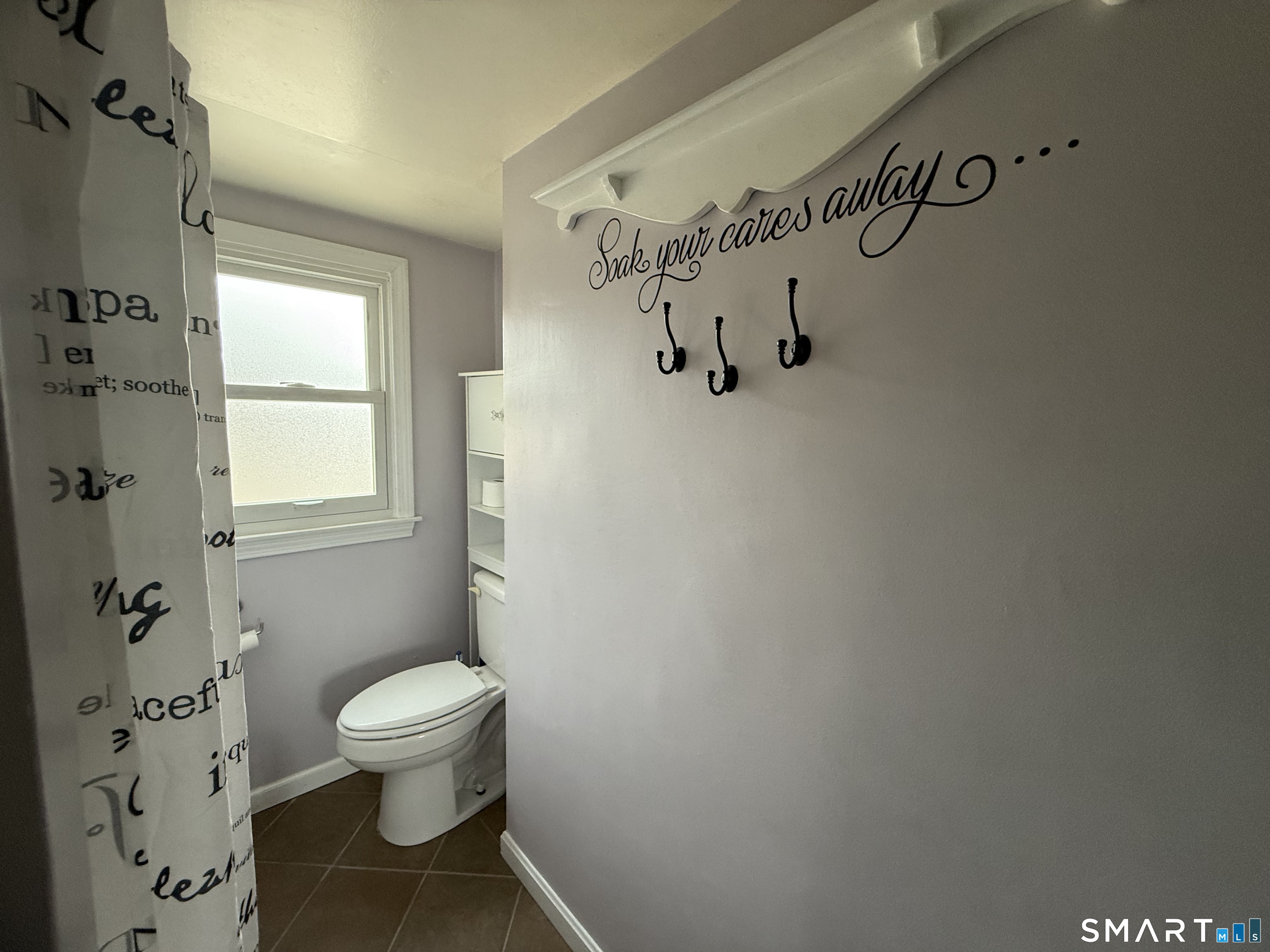 Photo 34 of 2 Harbor View Avenue, Waterford, CT